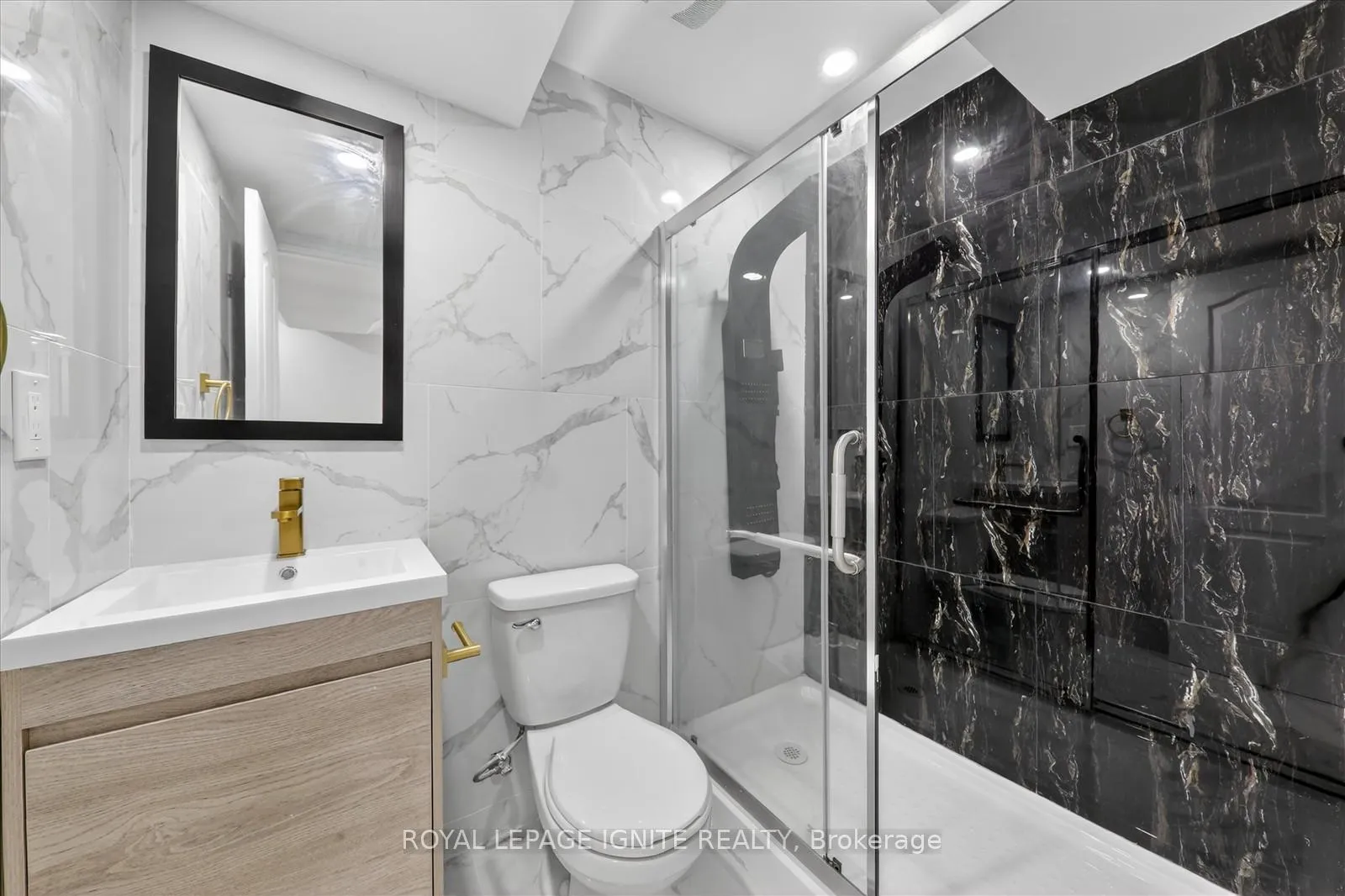 Photo 39 of Unit 6, 1741 Fairport Road, Pickering, Dunbarton — HOMEH