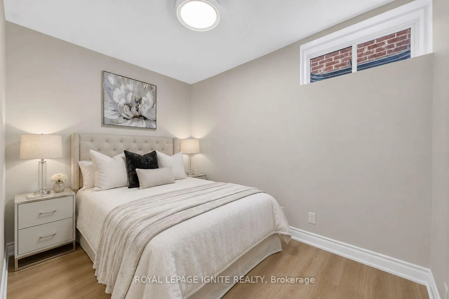 Photo 42 of Unit 6, 1741 Fairport Road, Pickering, Dunbarton — HOMEH