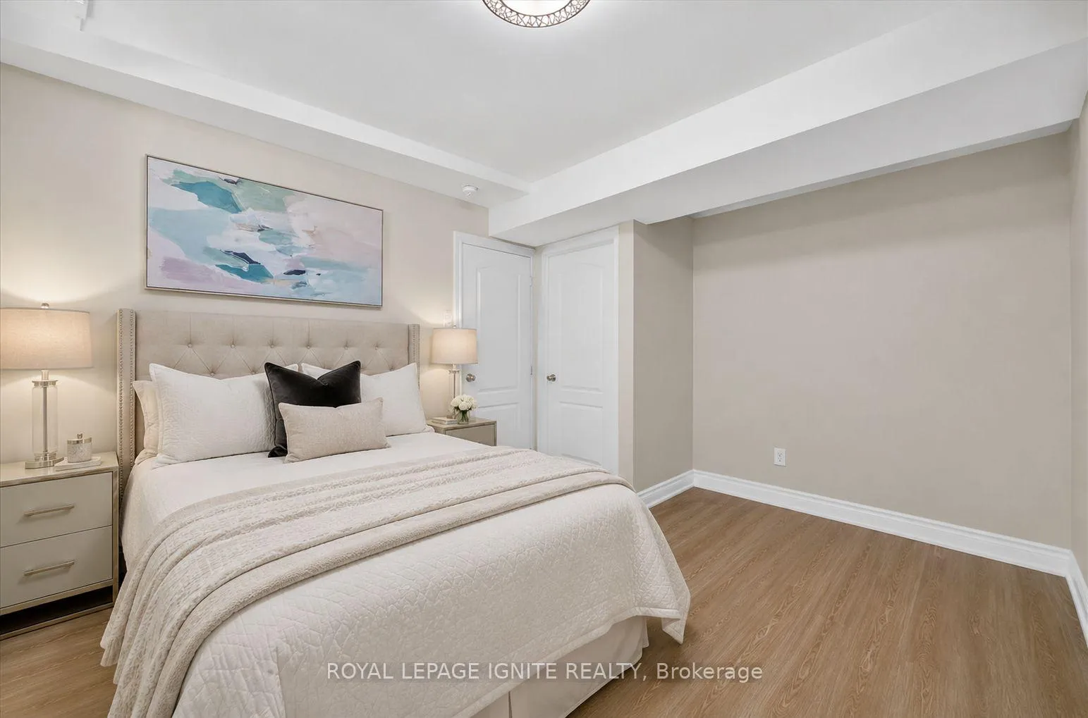 Photo 43 of Unit 6, 1741 Fairport Road, Pickering, Dunbarton — HOMEH