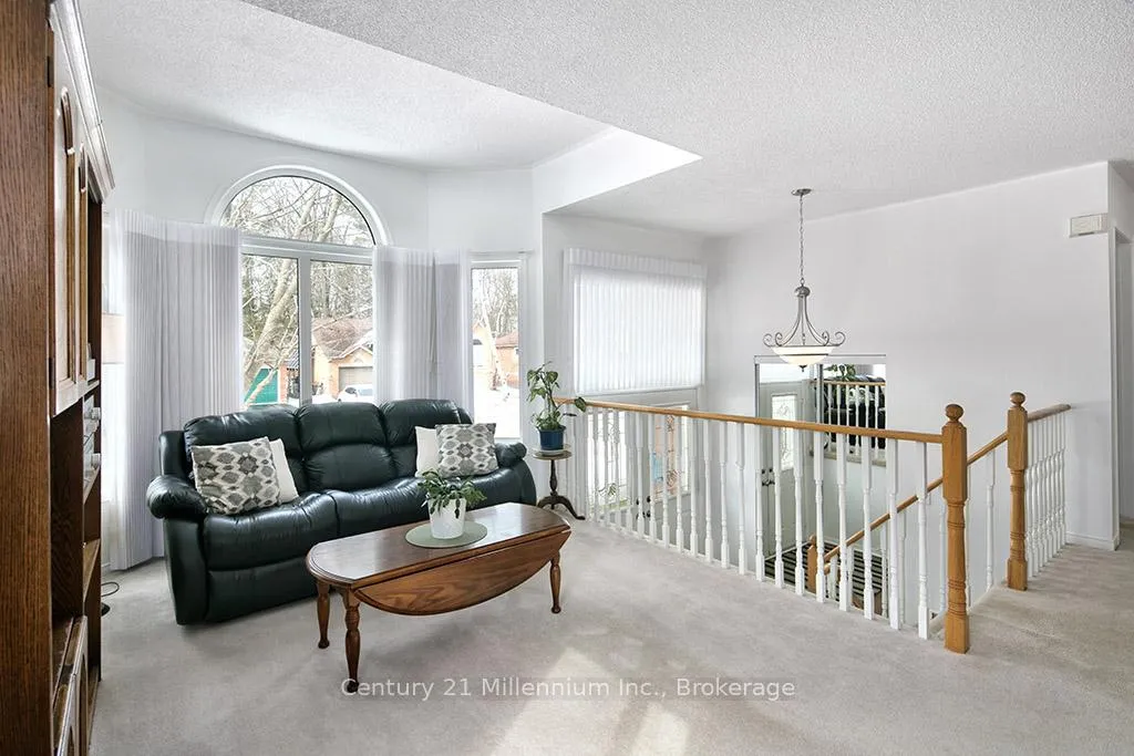 Photo 6 of 15 Brillinger Drive, Wasaga Beach — HOMEH