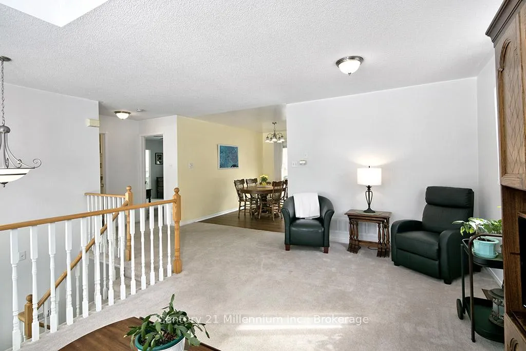 Photo 7 of 15 Brillinger Drive, Wasaga Beach — HOMEH