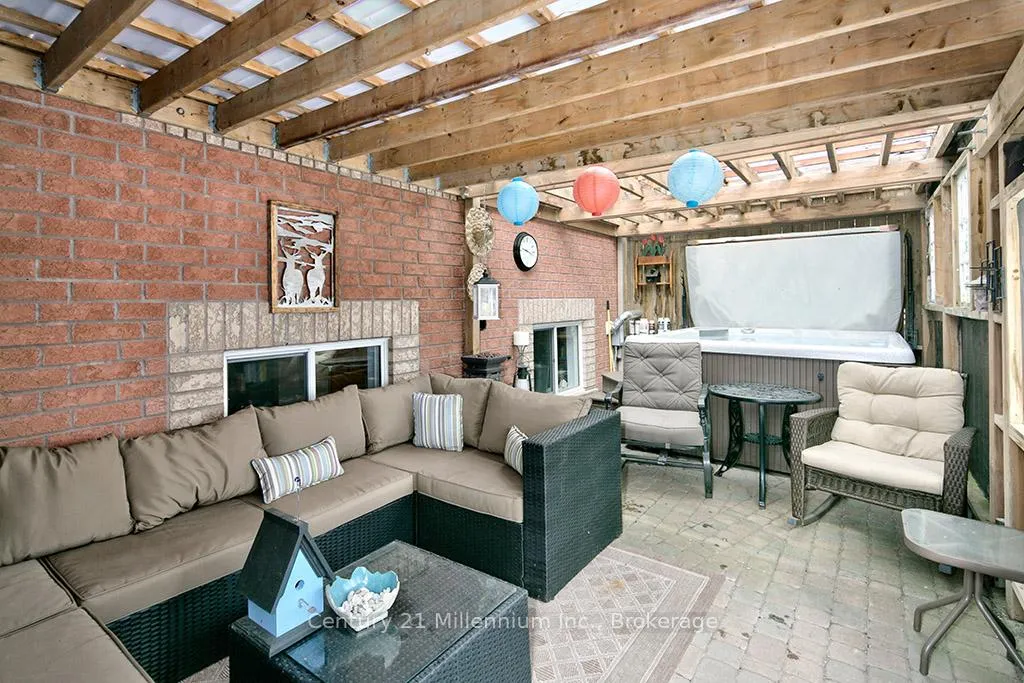 Photo 16 of 15 Brillinger Drive, Wasaga Beach — HOMEH