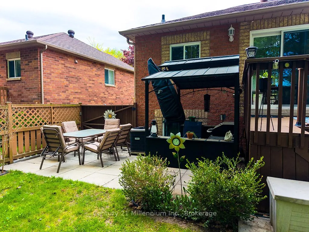 Photo 14 of 15 Brillinger Drive, Wasaga Beach — HOMEH