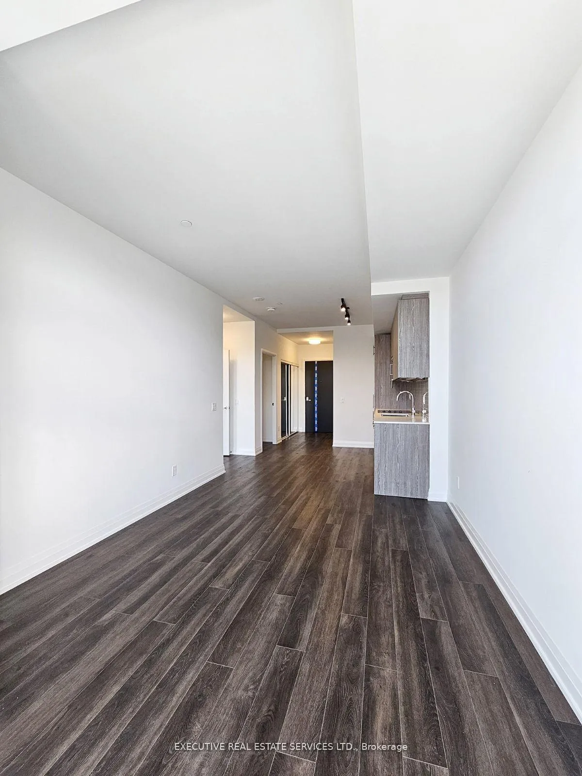 Photo 9 of Unit 302, 286 Main Street, Toronto, East End-Danforth — HOMEH