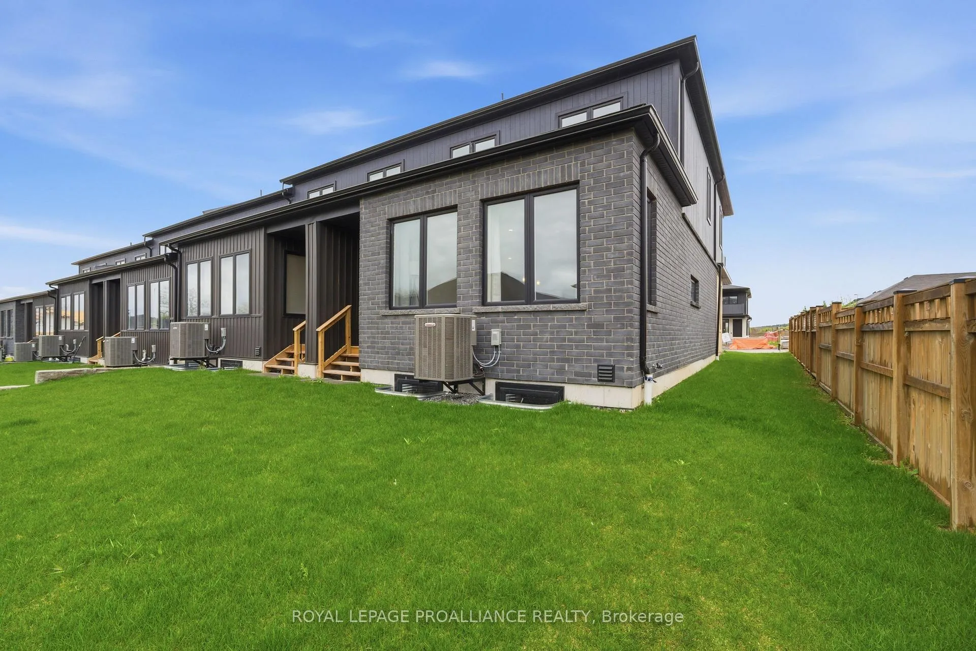 Photo 38 of 11 Ambrosia Way, Brighton, Rural Brighton — HOMEH