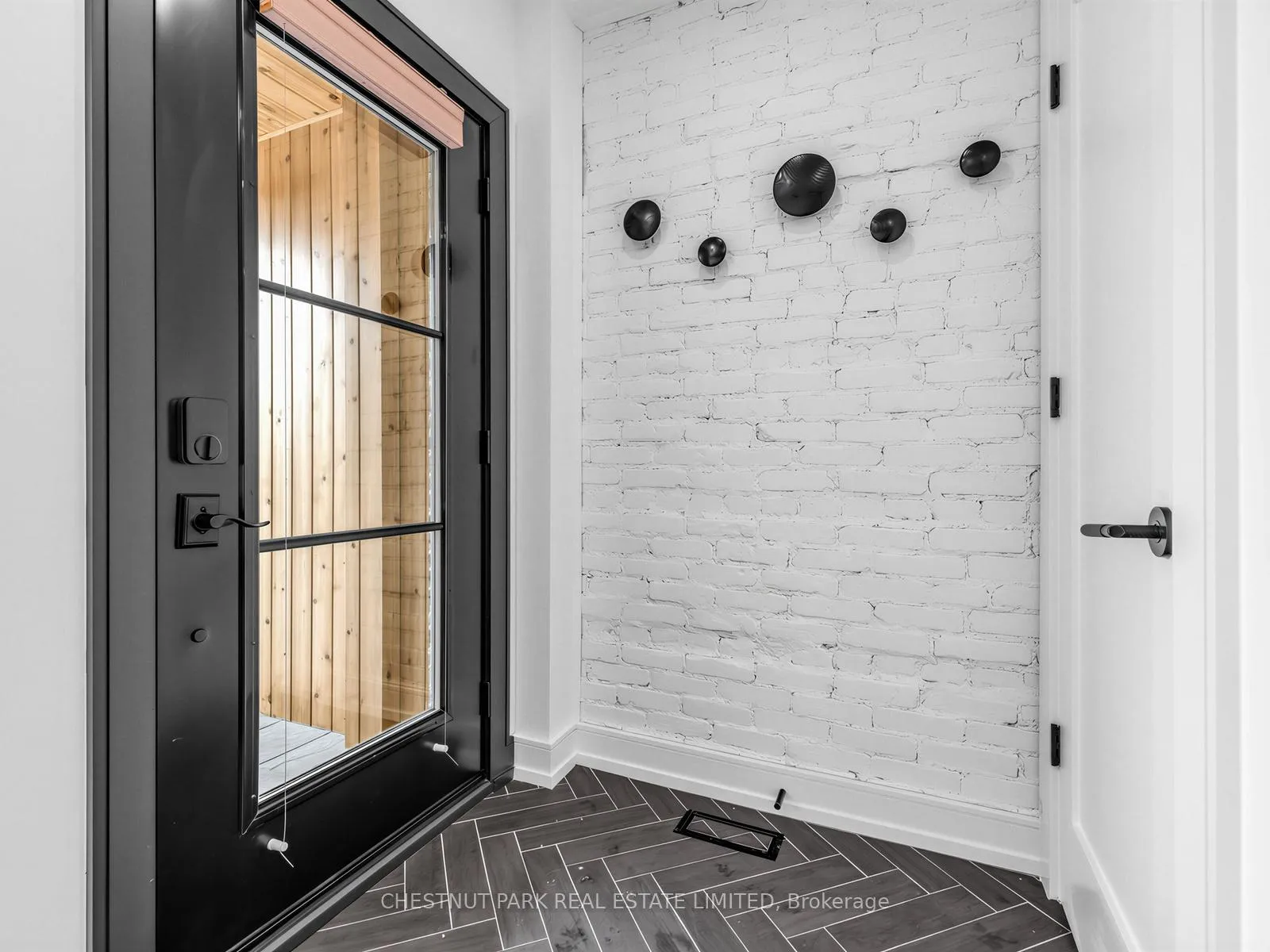 Photo 3 of 233 Atlas Avenue, Toronto, Oakwood Village — HOMEH