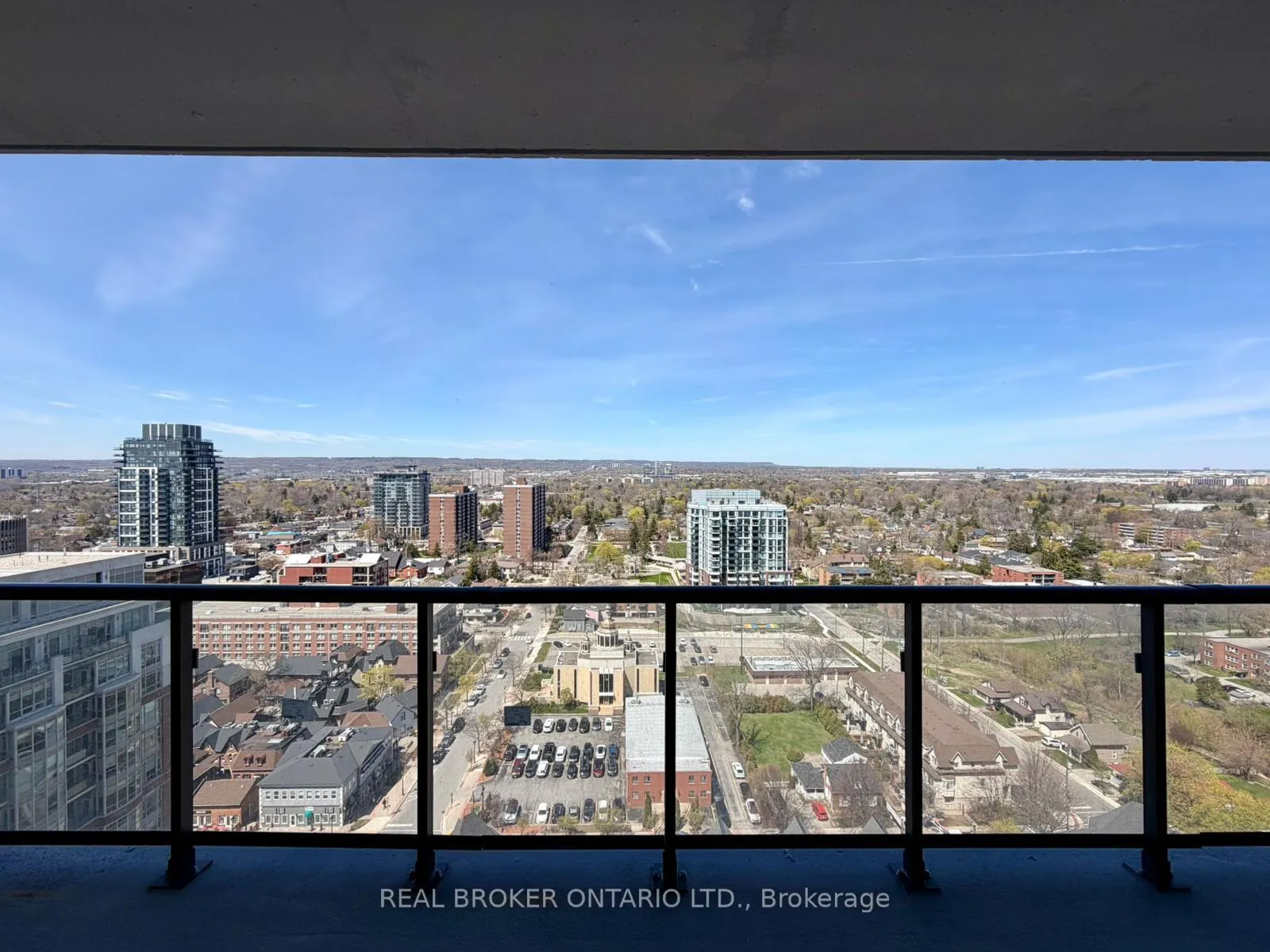 Photo 10 of 2075 Lakeshore Road, Burlington, Brant — HOMEH