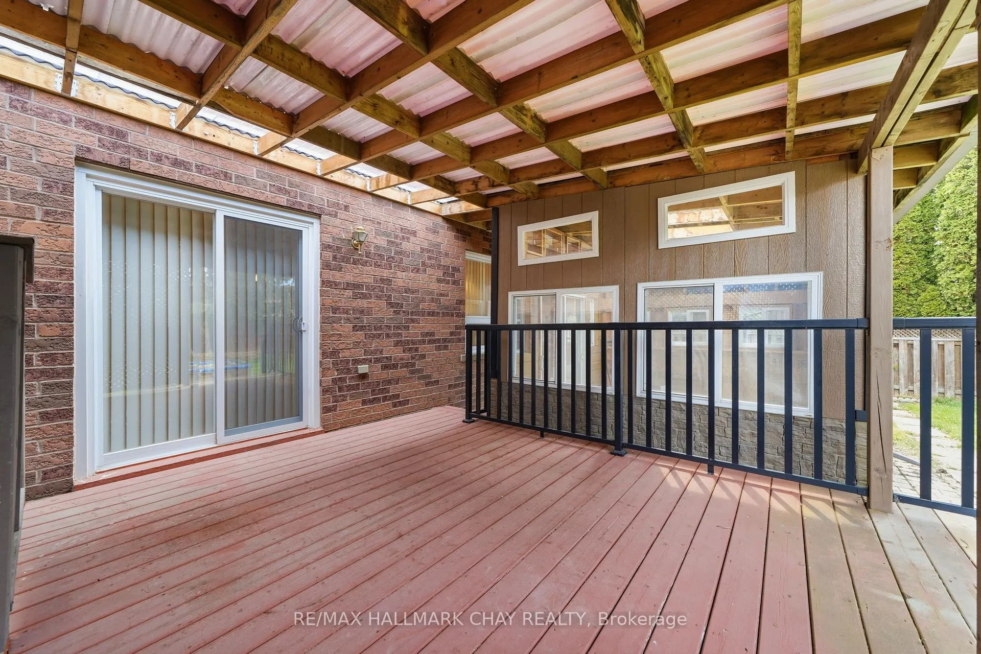 Photo 41 of 12 Dugdale Avenue, New Tecumseth, Beeton — HOMEH
