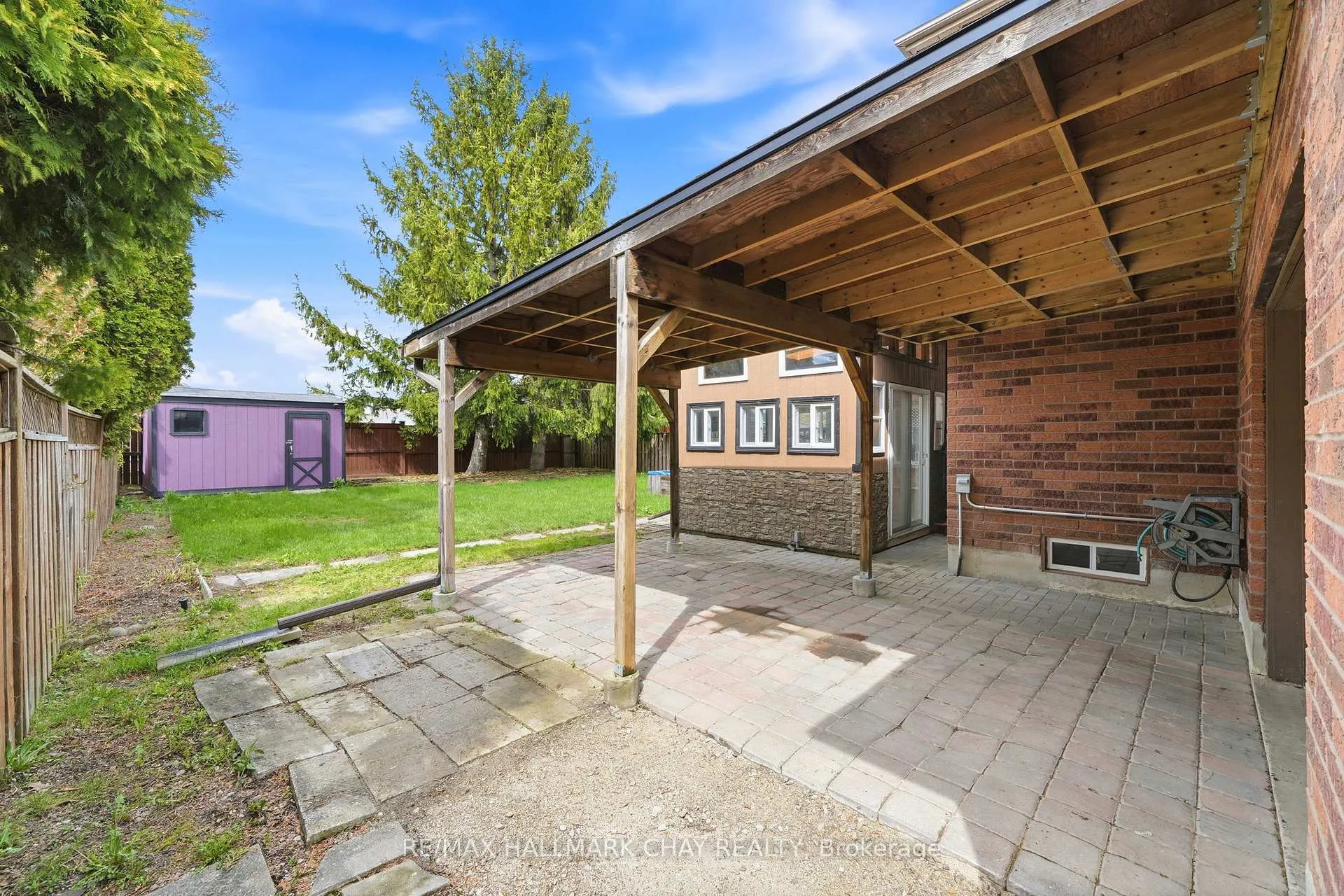 Photo 43 of 12 Dugdale Avenue, New Tecumseth, Beeton — HOMEH