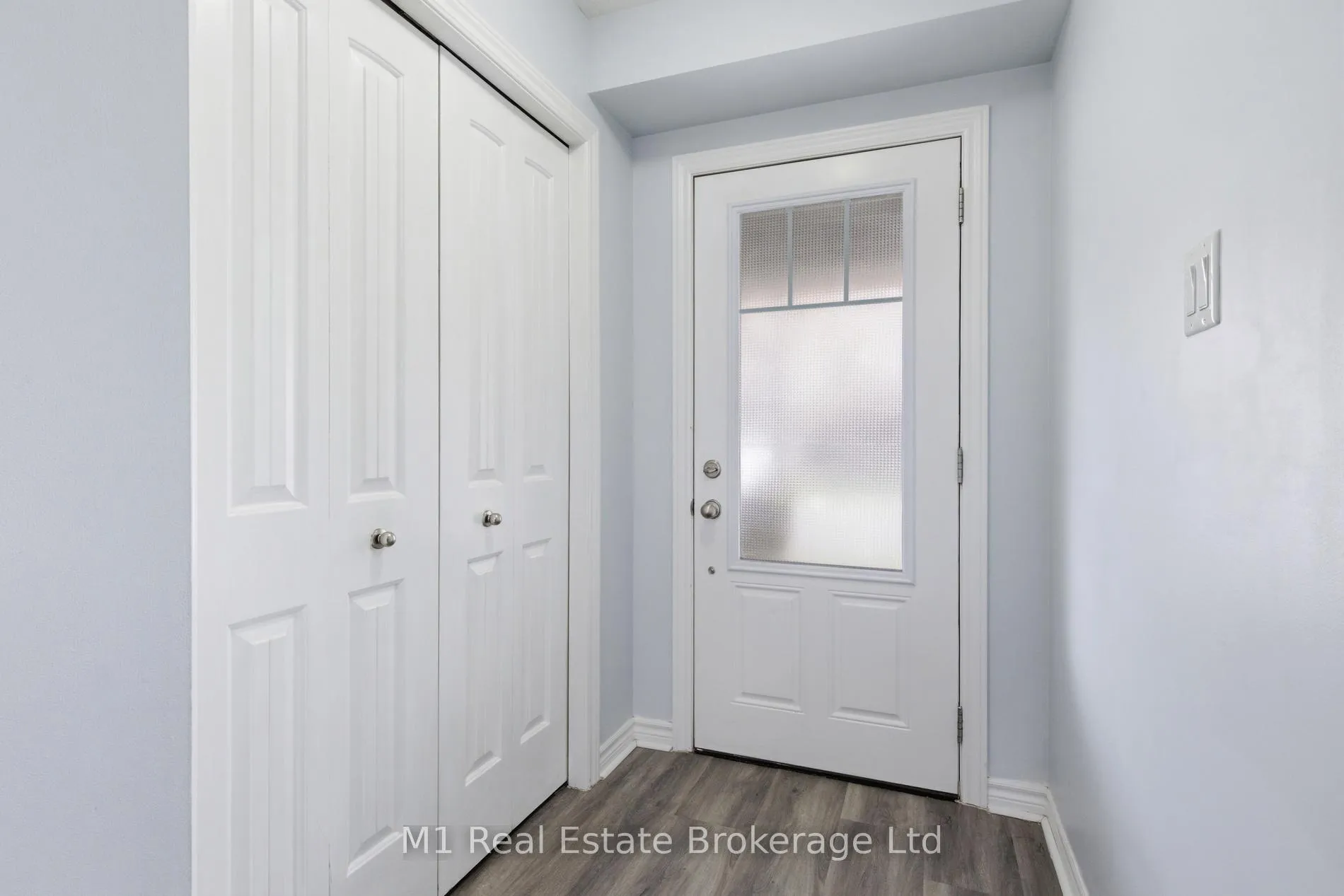Photo 6 of 75 Arlington Crescent, Guelph, Pineridge/Westminster Woods — HOMEH