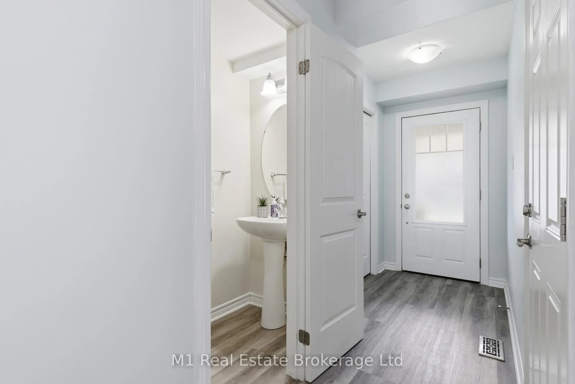 Photo 7 of 75 Arlington Crescent, Guelph, Pineridge/Westminster Woods — HOMEH
