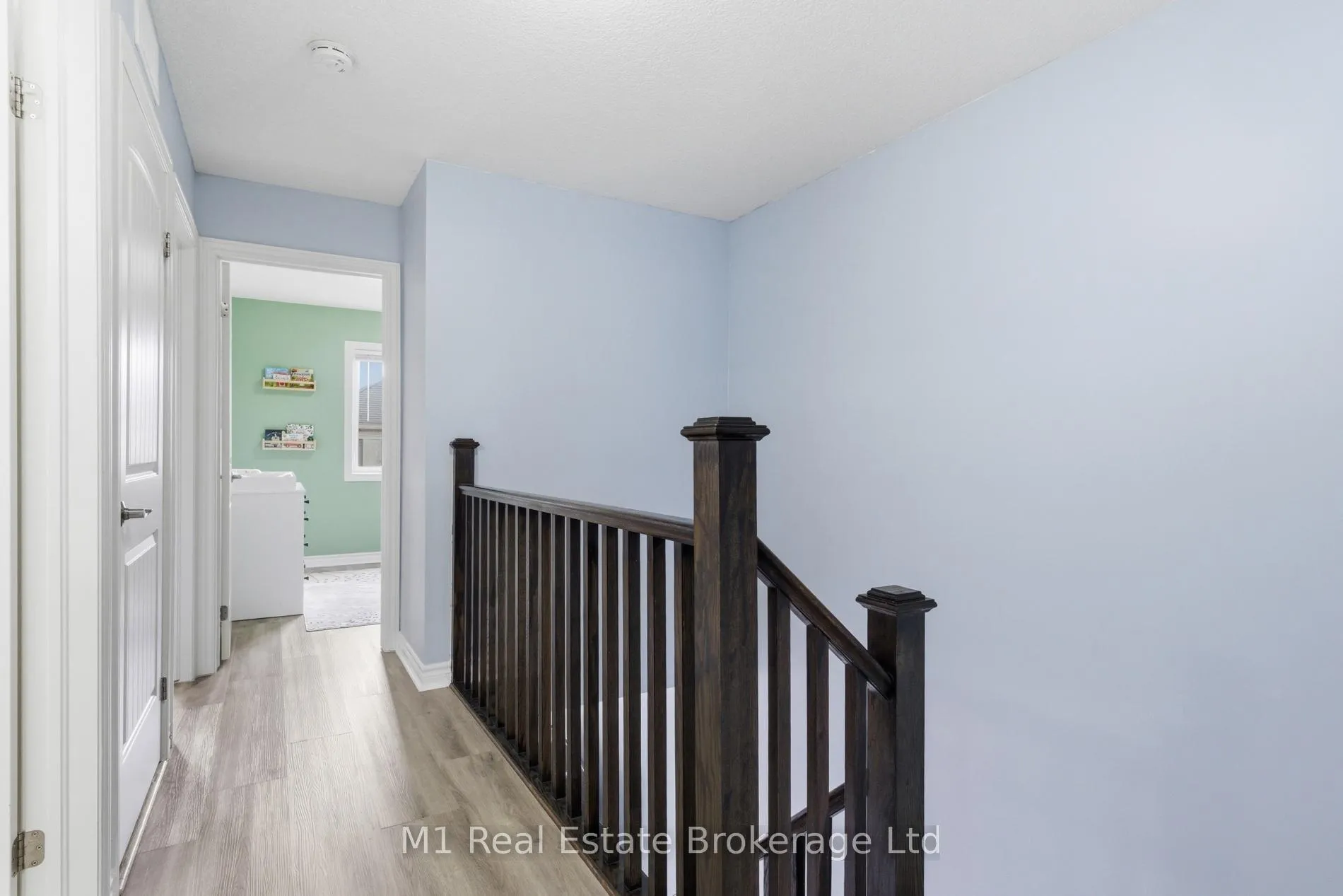 Photo 17 of 75 Arlington Crescent, Guelph, Pineridge/Westminster Woods — HOMEH