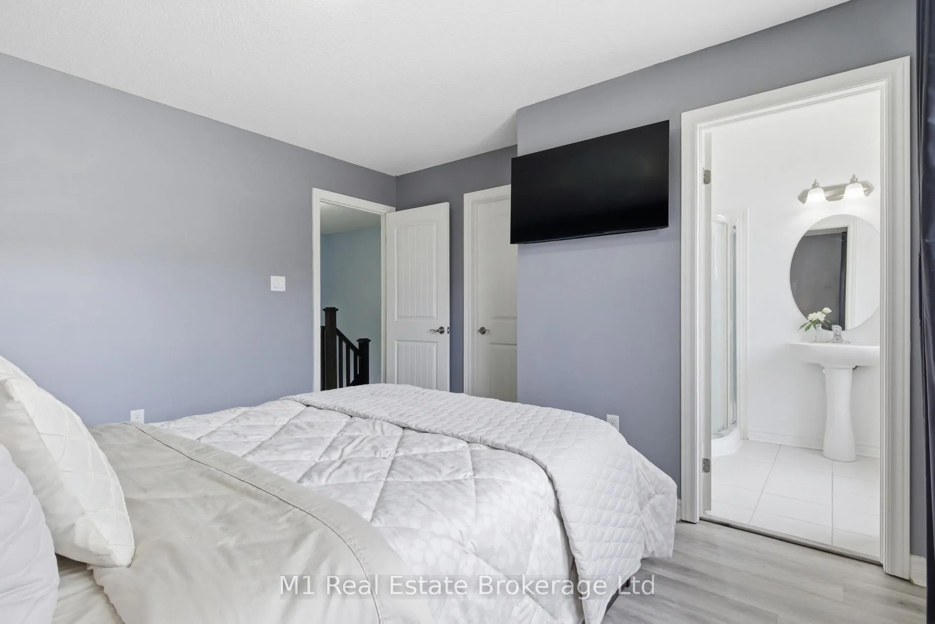 Photo 22 of 75 Arlington Crescent, Guelph, Pineridge/Westminster Woods — HOMEH