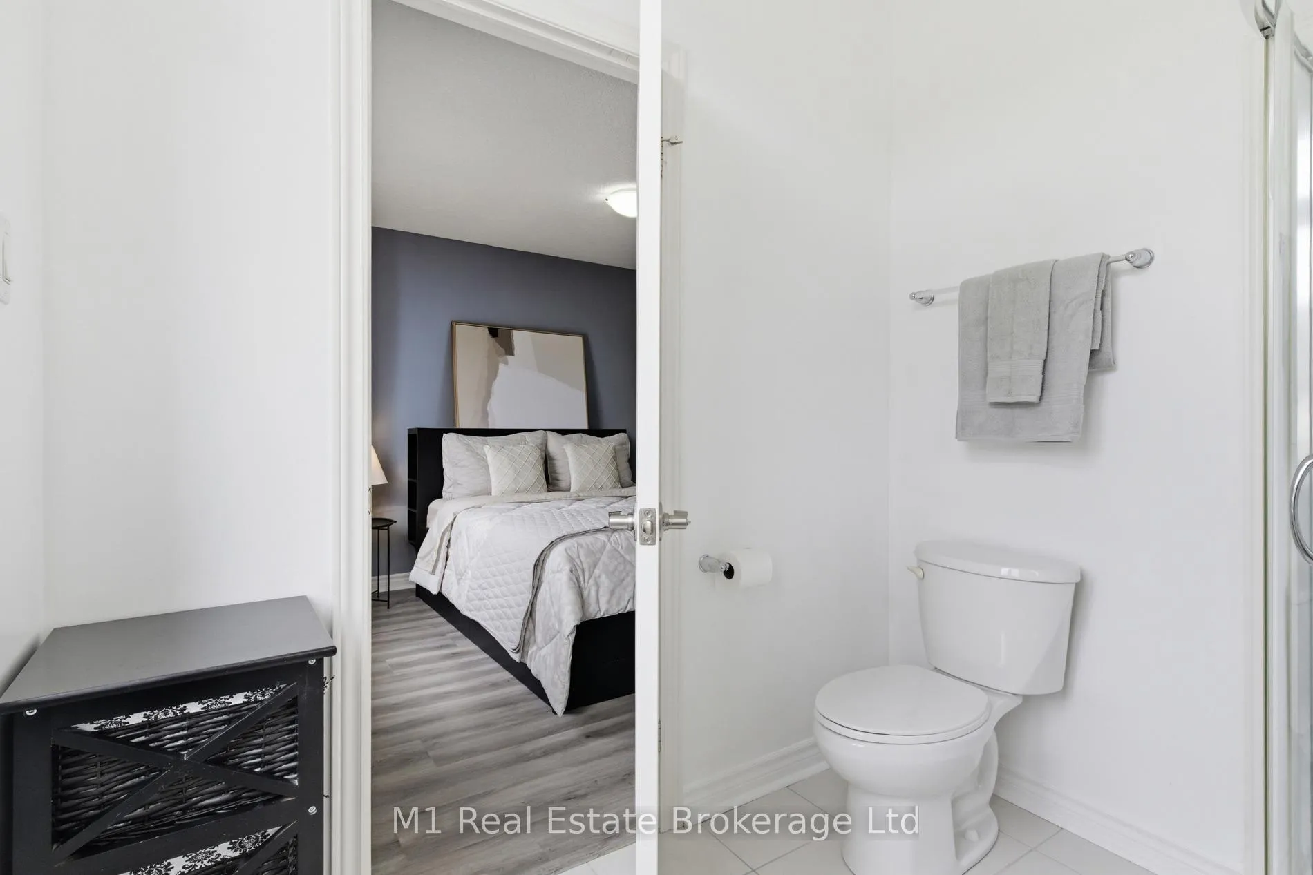 Photo 23 of 75 Arlington Crescent, Guelph, Pineridge/Westminster Woods — HOMEH
