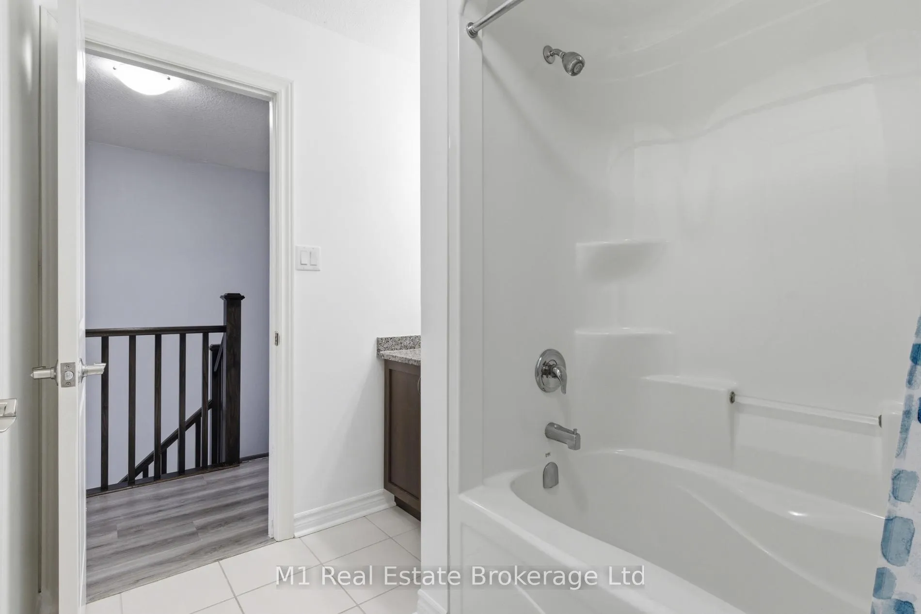 Photo 28 of 75 Arlington Crescent, Guelph, Pineridge/Westminster Woods — HOMEH