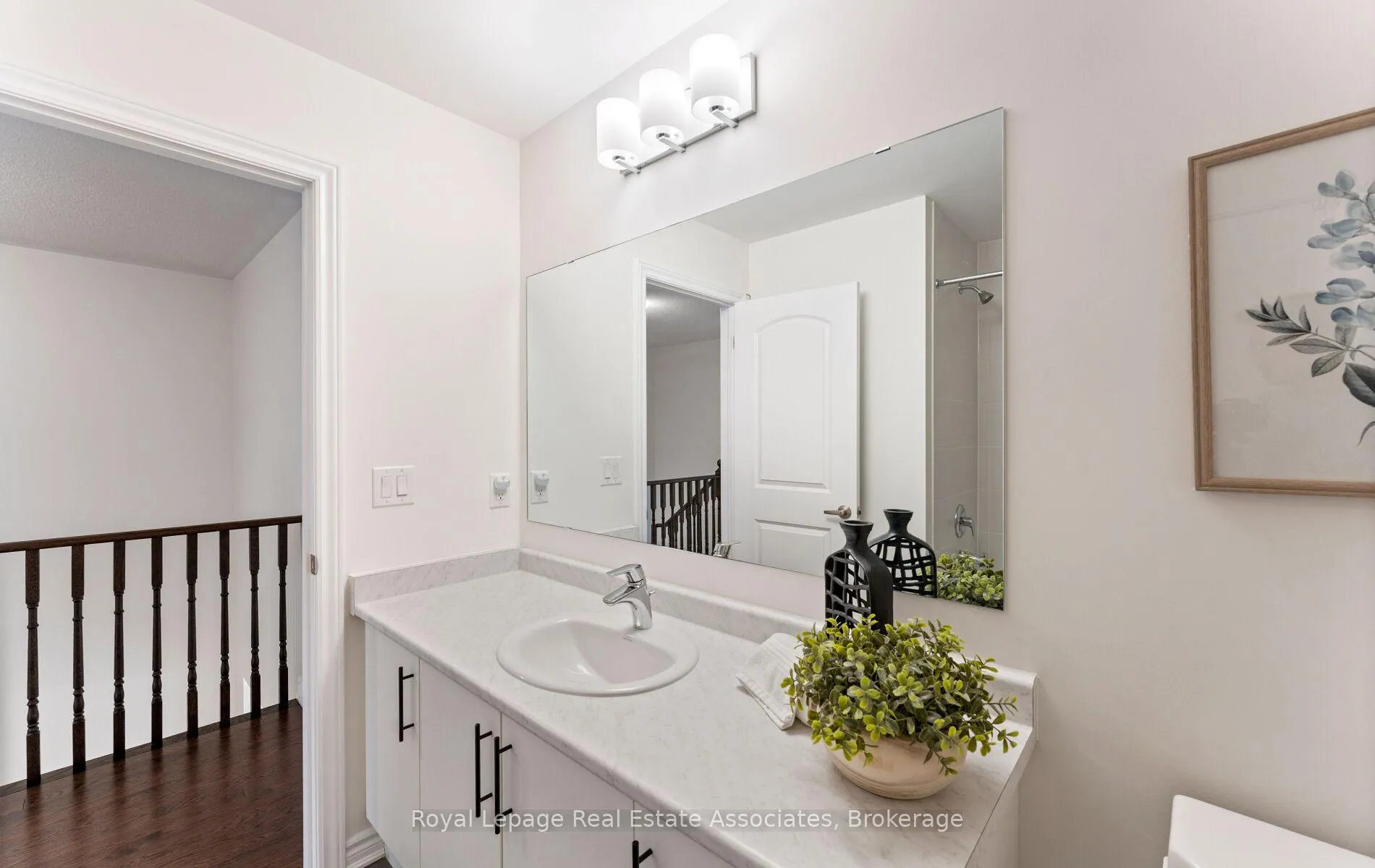 Photo 35 of 53 Sutcliffe Drive, Whitby, Rolling Acres — HOMEH