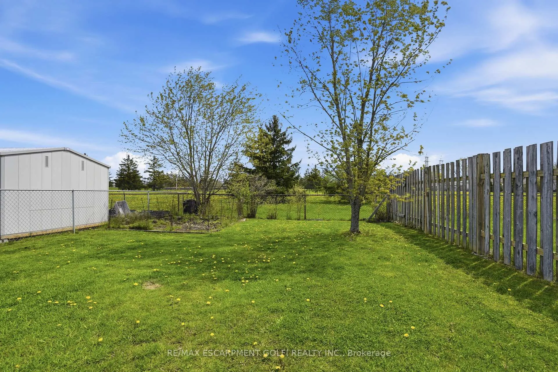 Photo 17 of 87 Marc Boulevard, Welland, Lincoln/Crowland — HOMEH