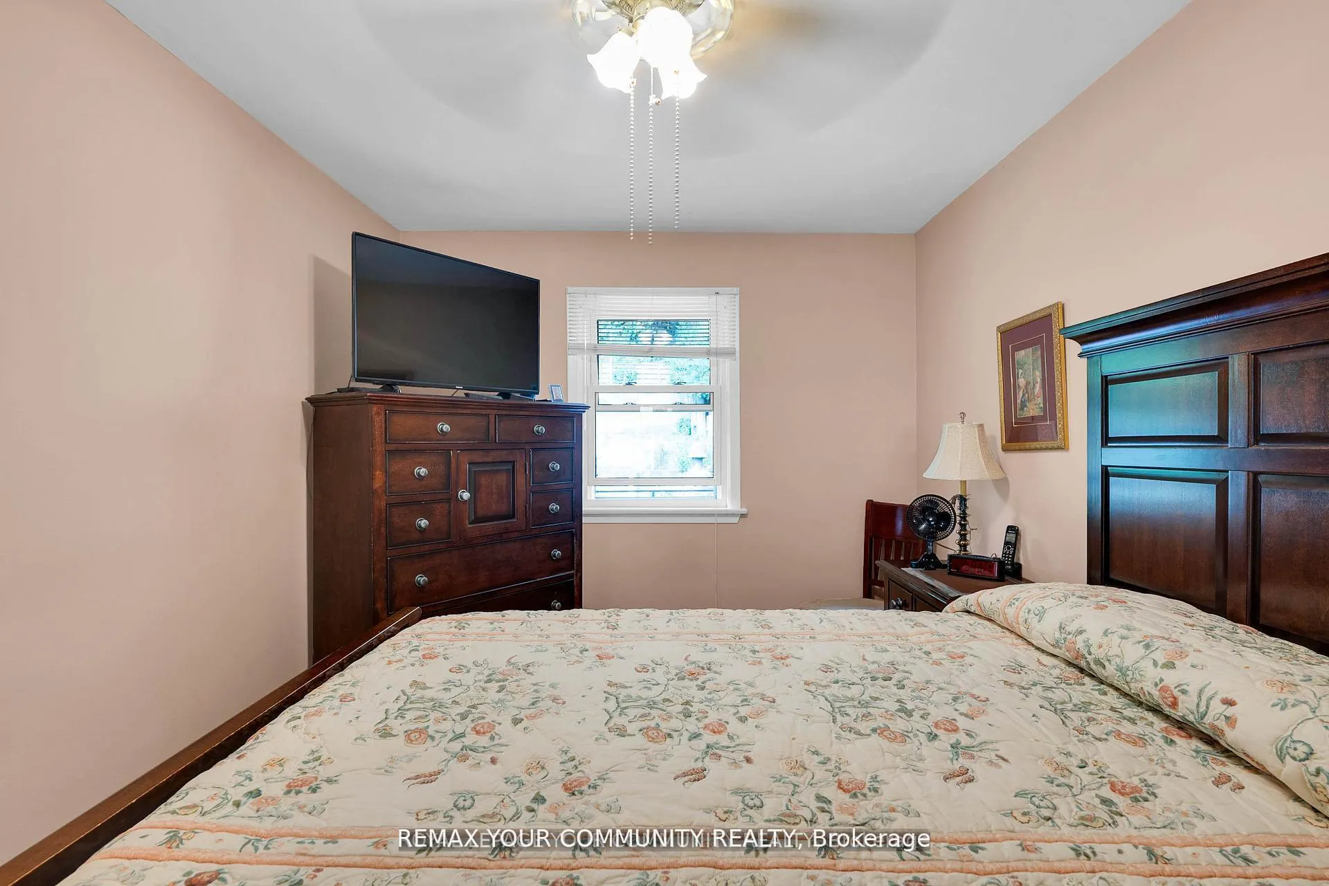 Photo 17 of 119 Dalrymple Drive, Toronto, Rockcliffe-Smythe — HOMEH