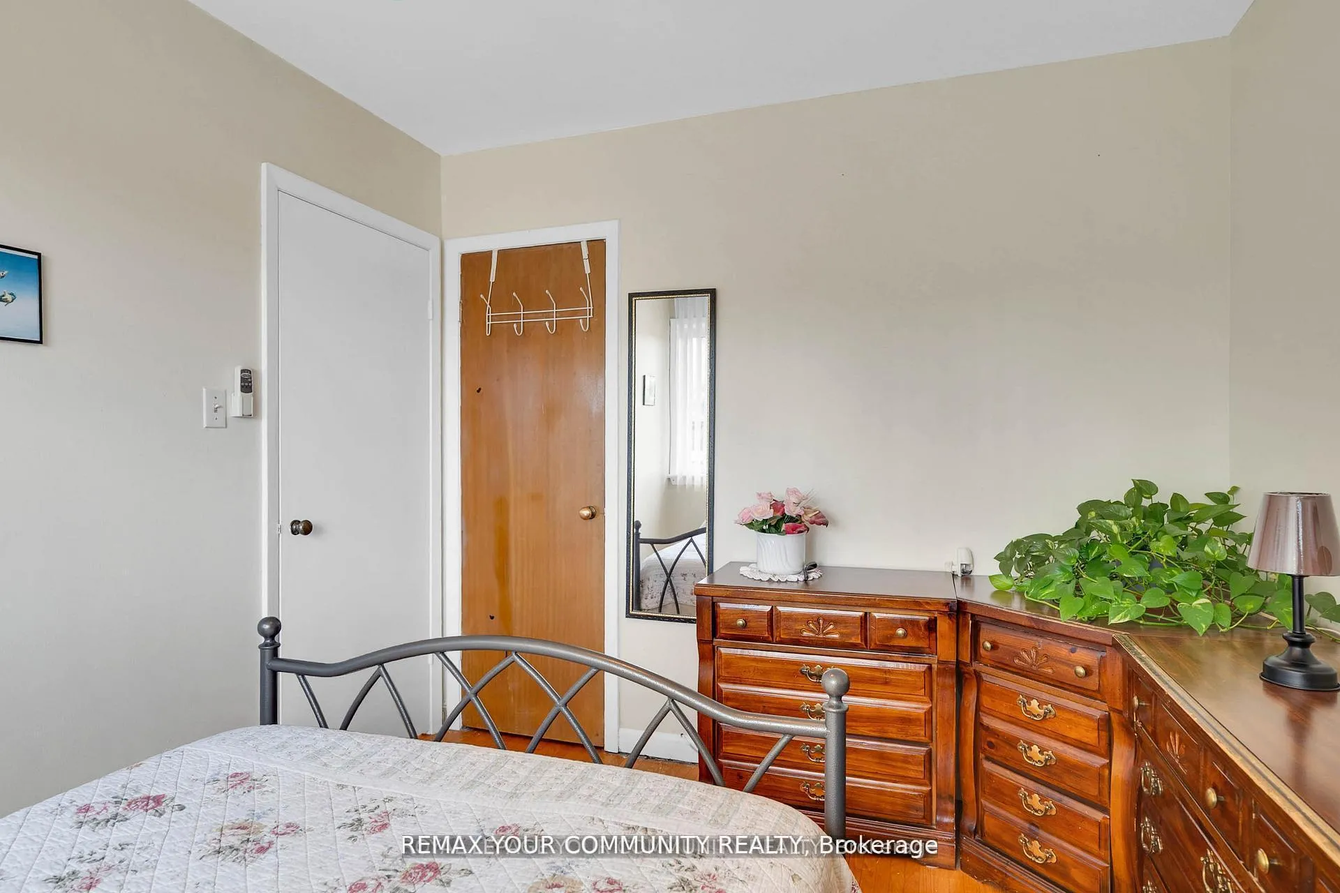 Photo 22 of 119 Dalrymple Drive, Toronto, Rockcliffe-Smythe — HOMEH