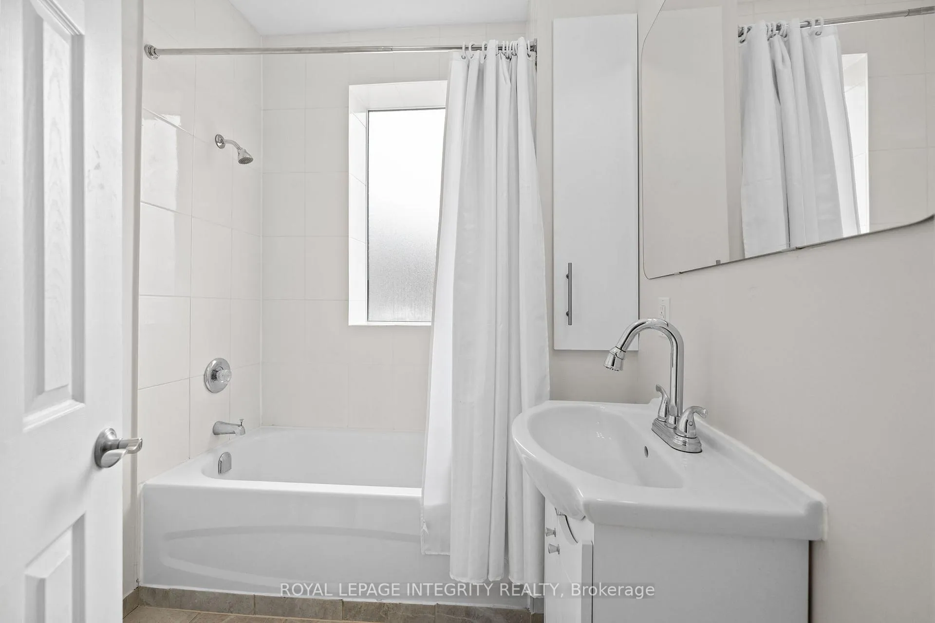 Photo 9 of Unit 2, 172 Cobourg Street, Ottawa, Sandy Hill — HOMEH