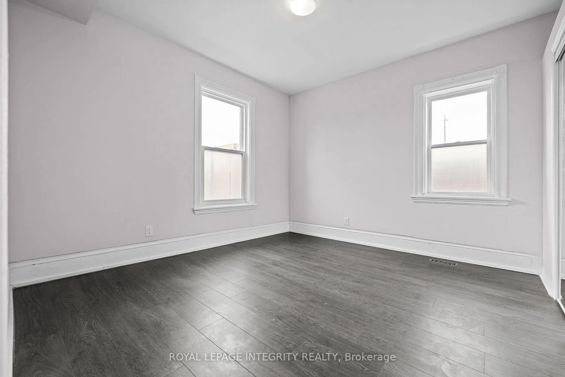 Photo 11 of Unit 2, 172 Cobourg Street, Ottawa, Sandy Hill — HOMEH