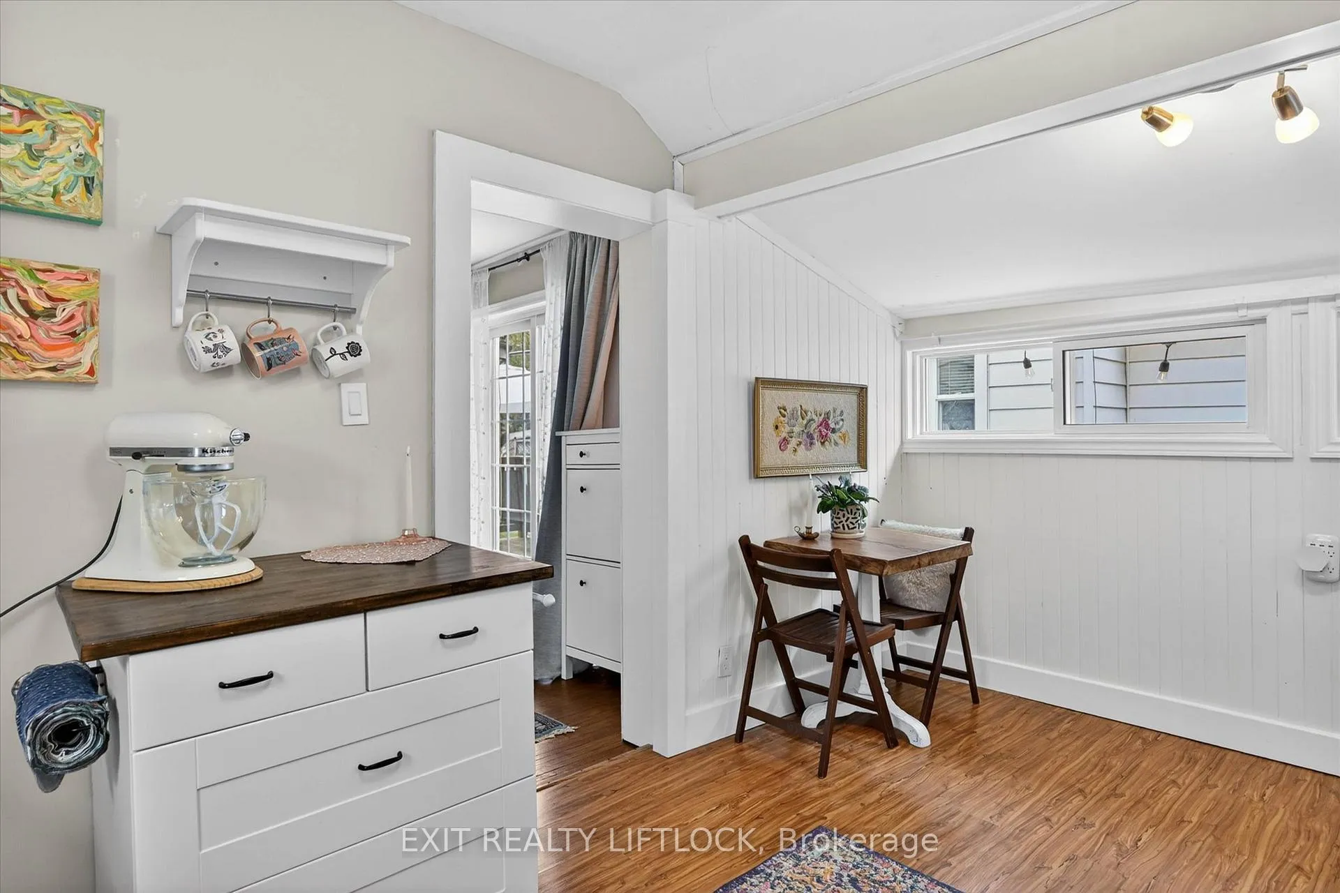 Photo 15 of 509 Gilchrist Street, Peterborough, Town Ward 3 — HOMEH