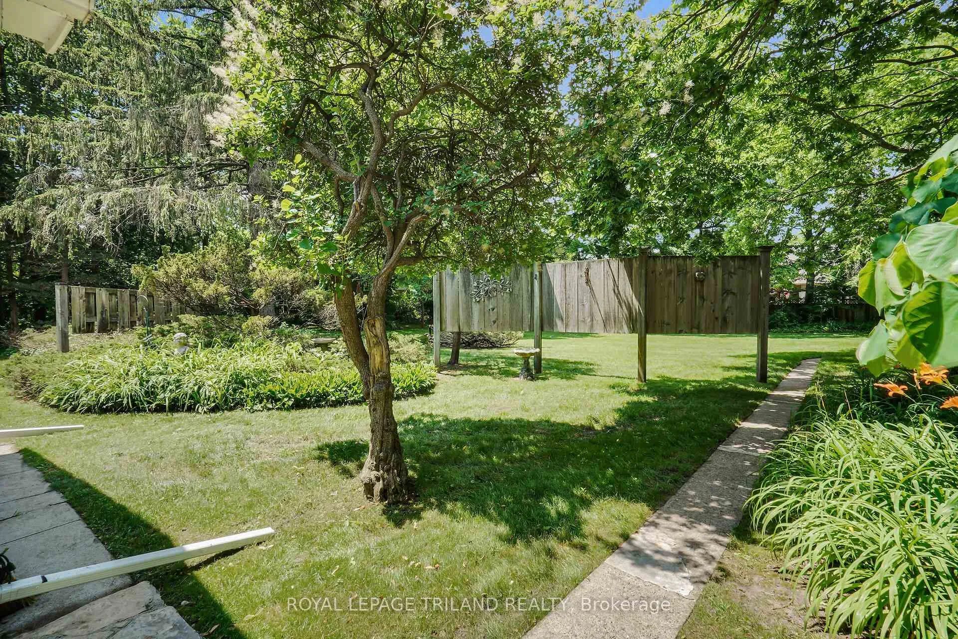 Photo 41 of 249 Halls Mill Road, London, South B — HOMEH