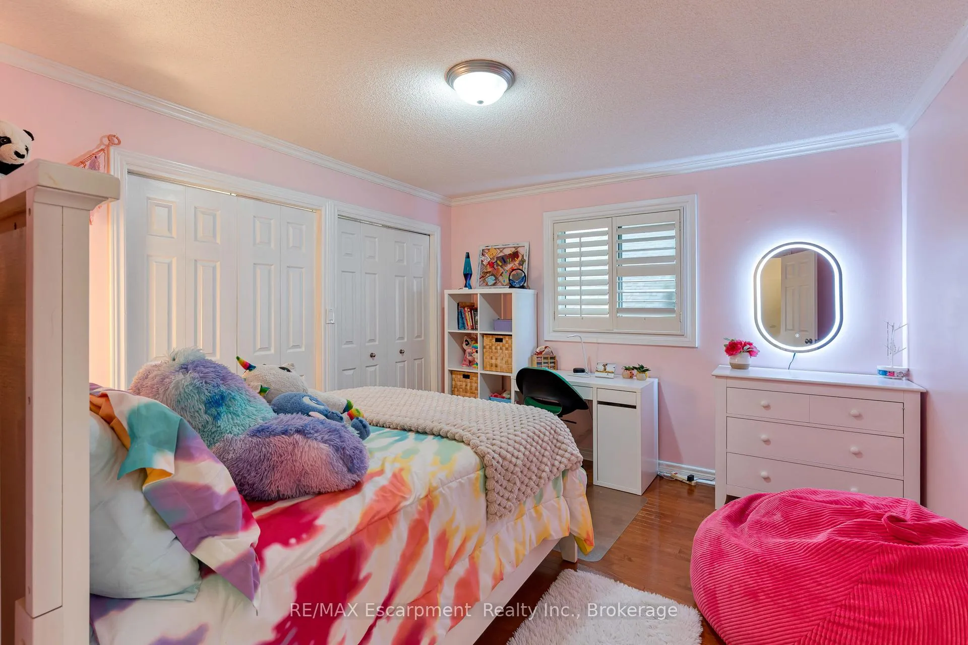 Photo 22 of 98 Glenhollow Drive, Hamilton, Stoney Creek — HOMEH