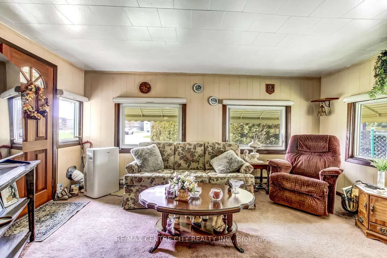 Photo 2 of 393 Stanley Park Drive, Central Elgin, Port Stanley — HOMEH