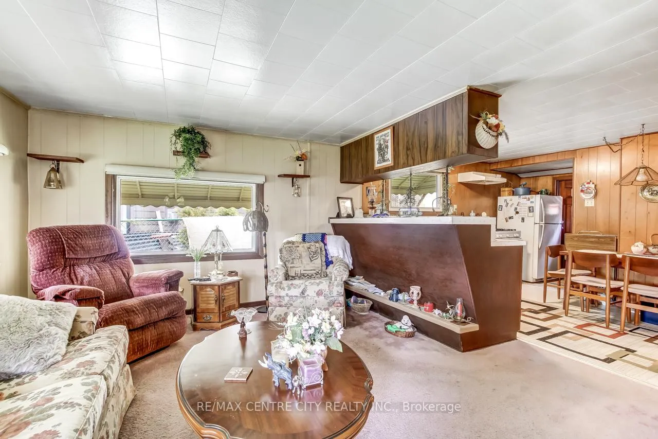 Photo 4 of 393 Stanley Park Drive, Central Elgin, Port Stanley — HOMEH