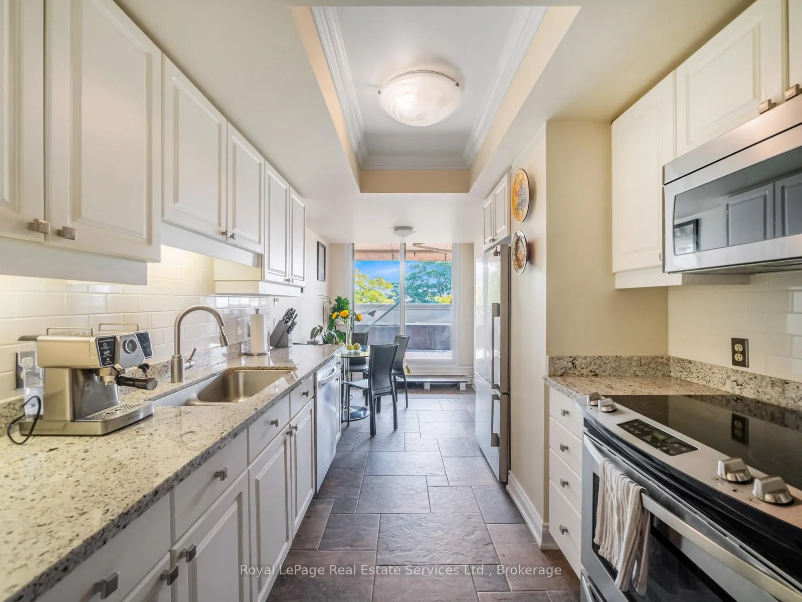 Photo 13 of Unit 310, 415 Locust Street, Burlington, Brant — HOMEH