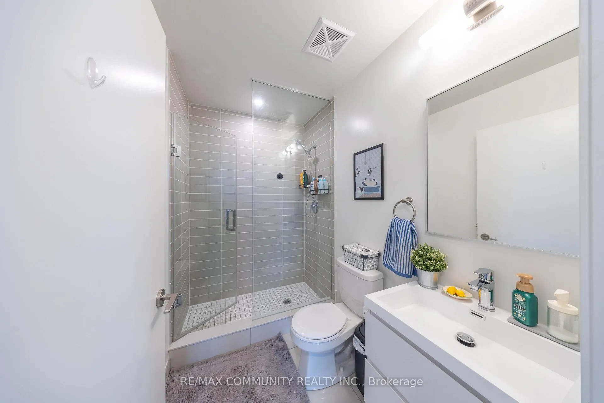 Photo 5 of Unit 1427, 8119 Birchmount Road, Markham, Unionville — HOMEH