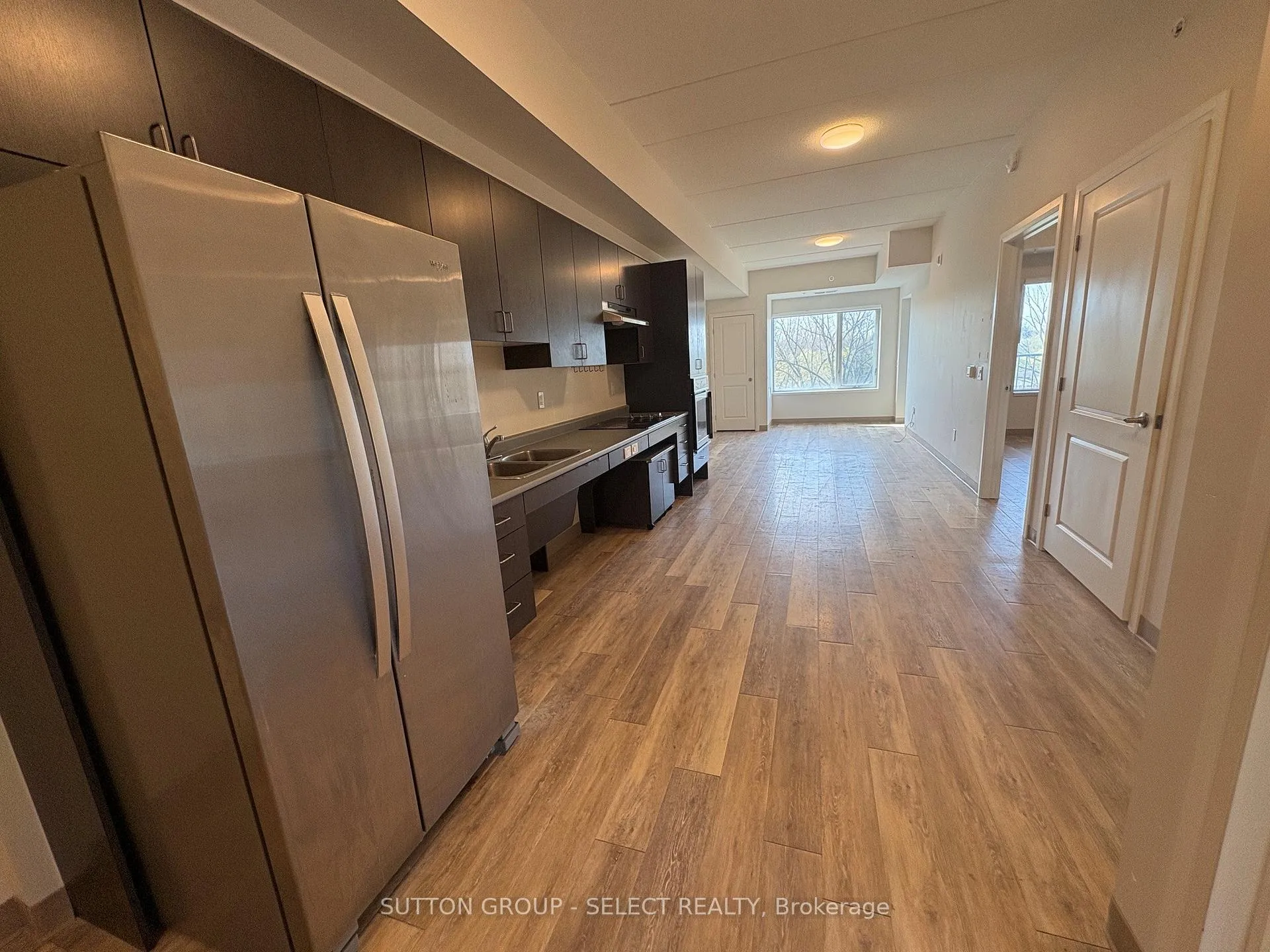 Photo 6 of Unit 607, 99 Pond Mills Road, London, South J — HOMEH