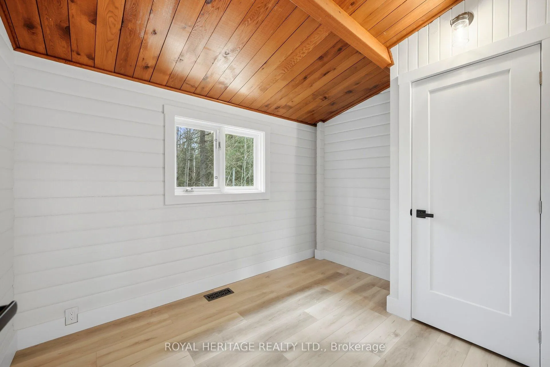 Photo 13 of 7385 Hwy 28, North Kawartha — HOMEH