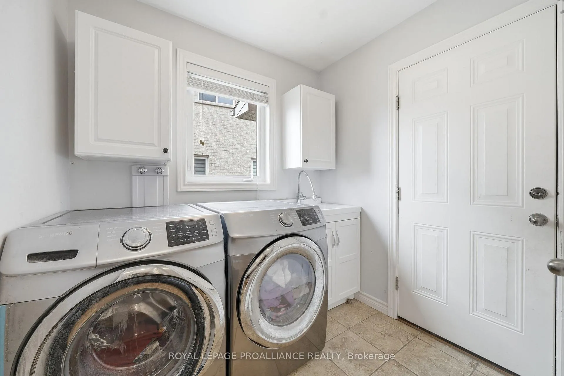 Photo 20 of 9 Essex Drive, Belleville, Thurlow Ward — HOMEH