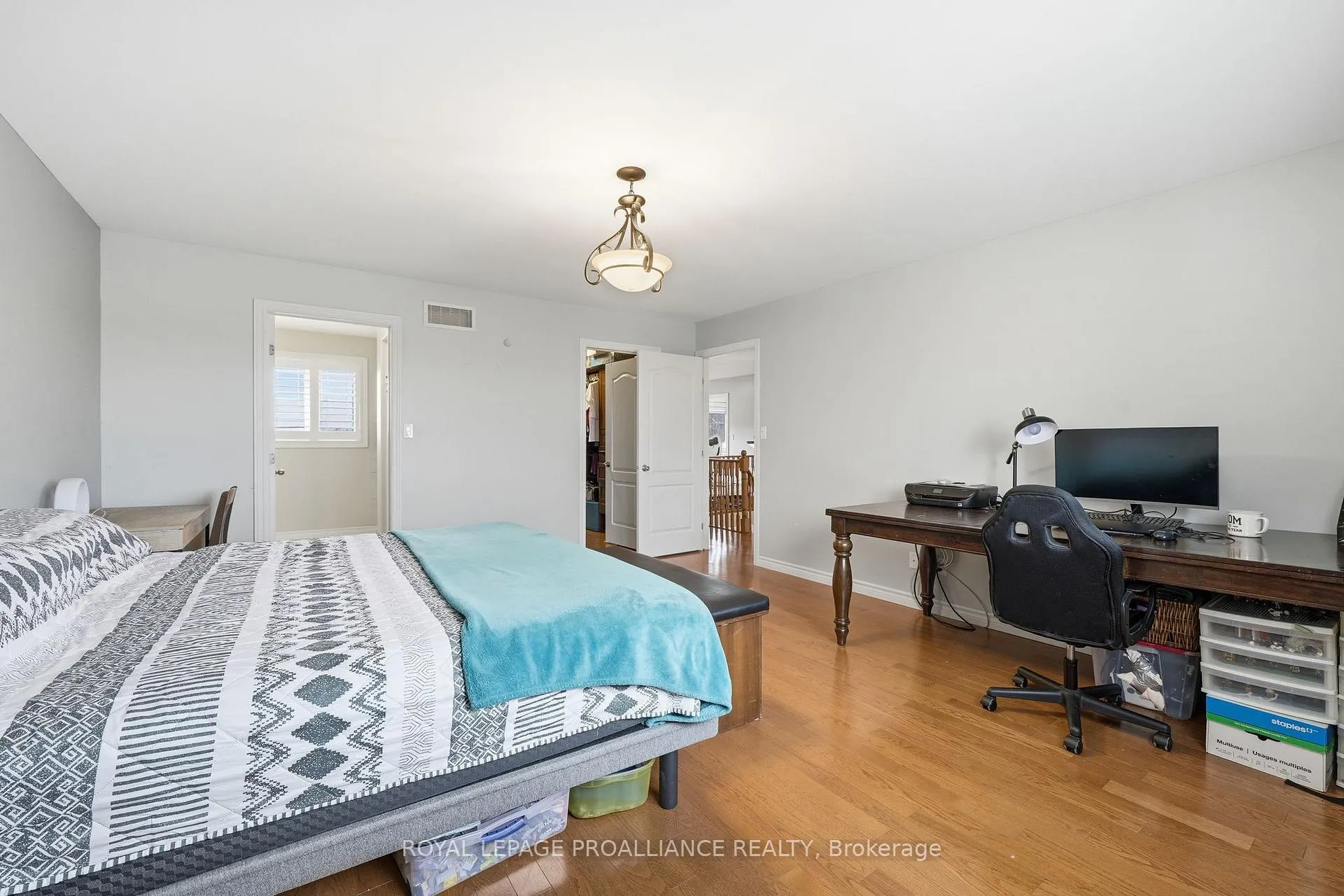 Photo 23 of 9 Essex Drive, Belleville, Thurlow Ward — HOMEH