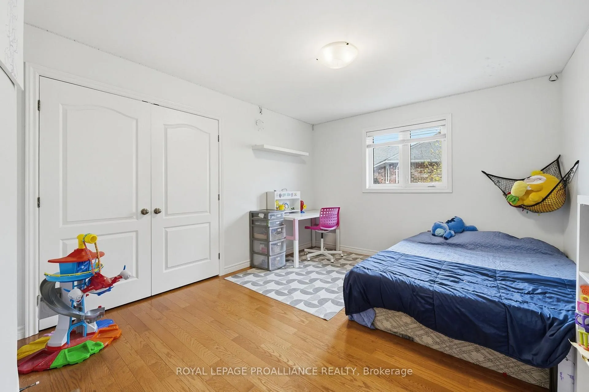 Photo 30 of 9 Essex Drive, Belleville, Thurlow Ward — HOMEH