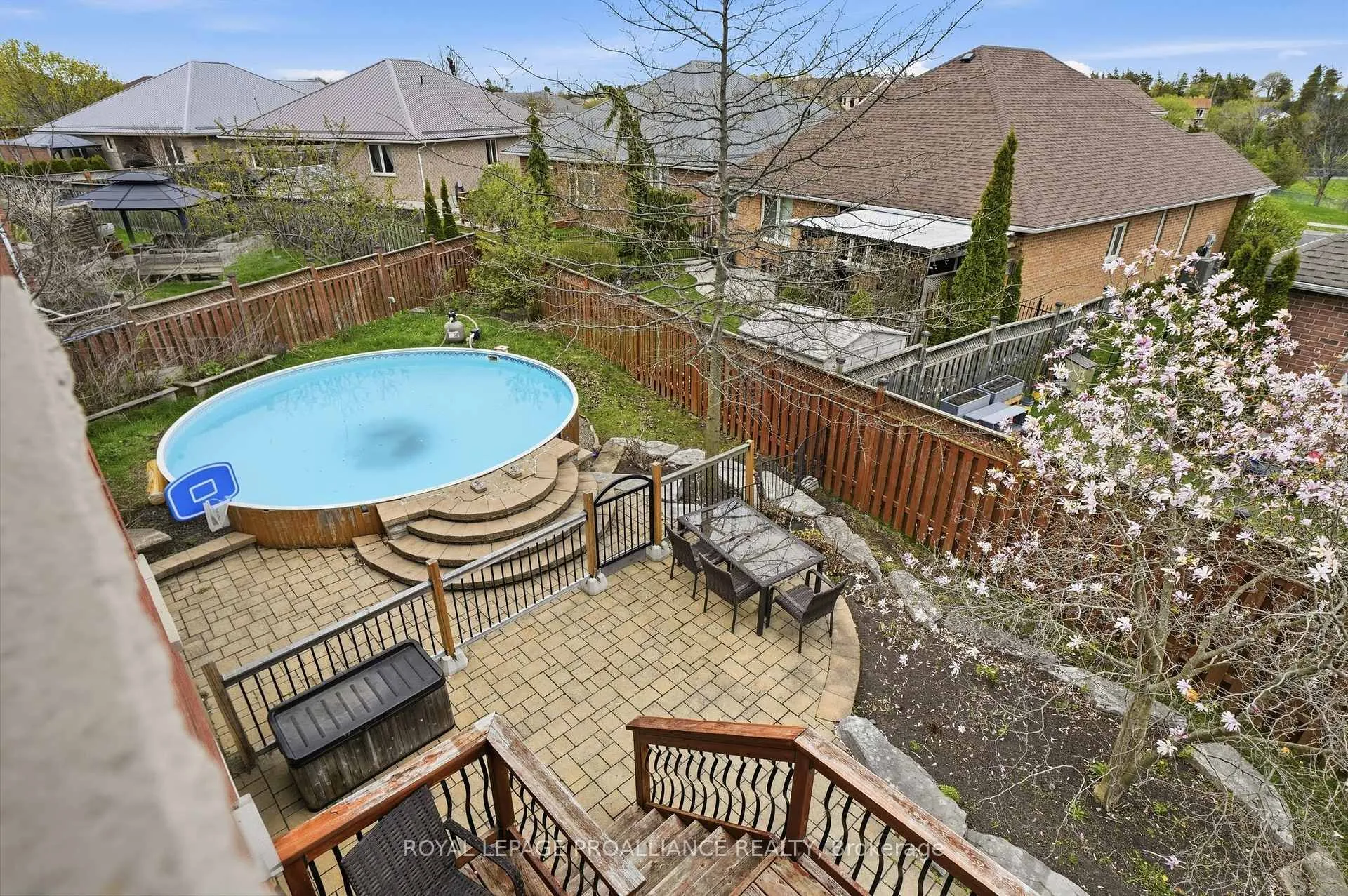 Photo 39 of 9 Essex Drive, Belleville, Thurlow Ward — HOMEH