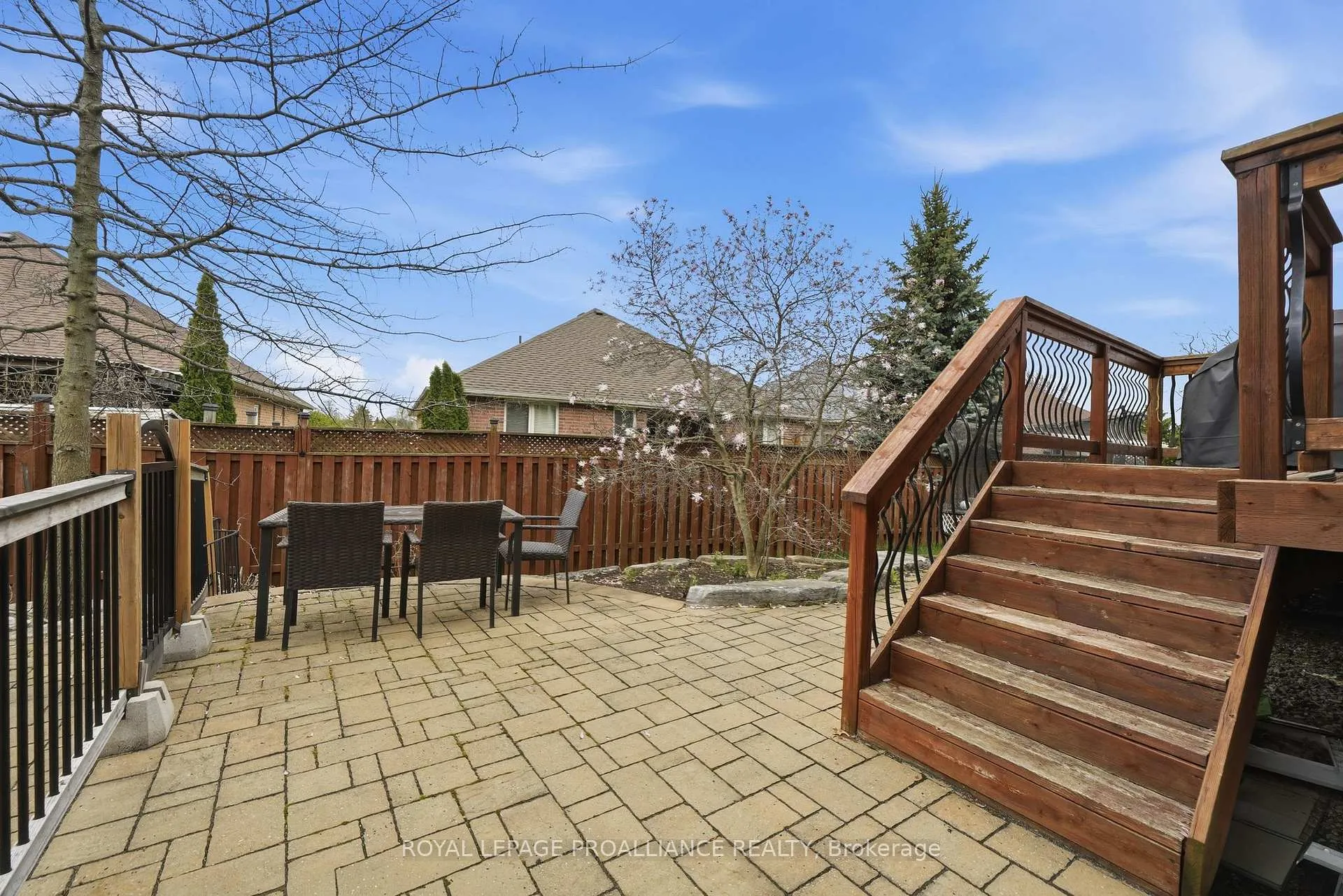 Photo 45 of 9 Essex Drive, Belleville, Thurlow Ward — HOMEH