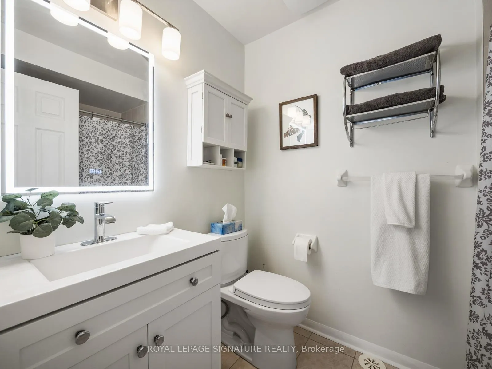 Photo 17 of 104-1250 St. Martins Drive, Pickering, Bay Ridges — HOMEH