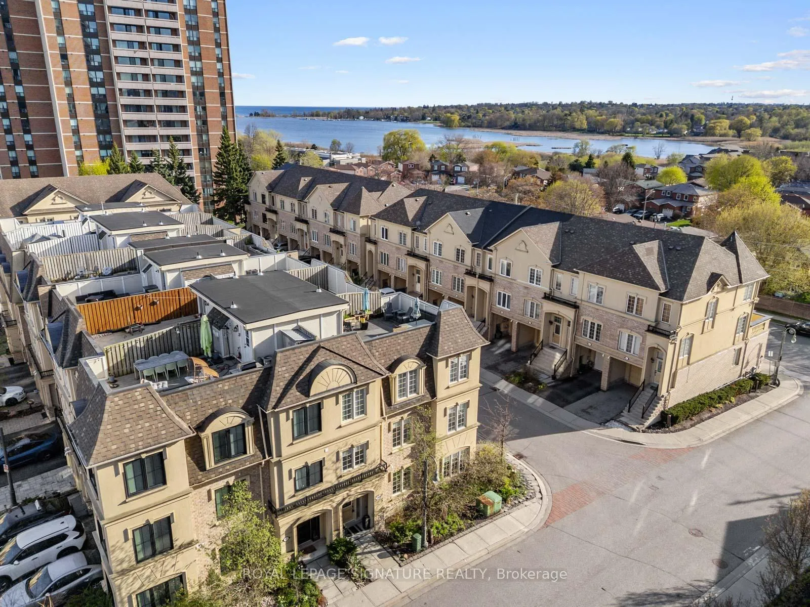 Photo 29 of 104-1250 St. Martins Drive, Pickering, Bay Ridges — HOMEH
