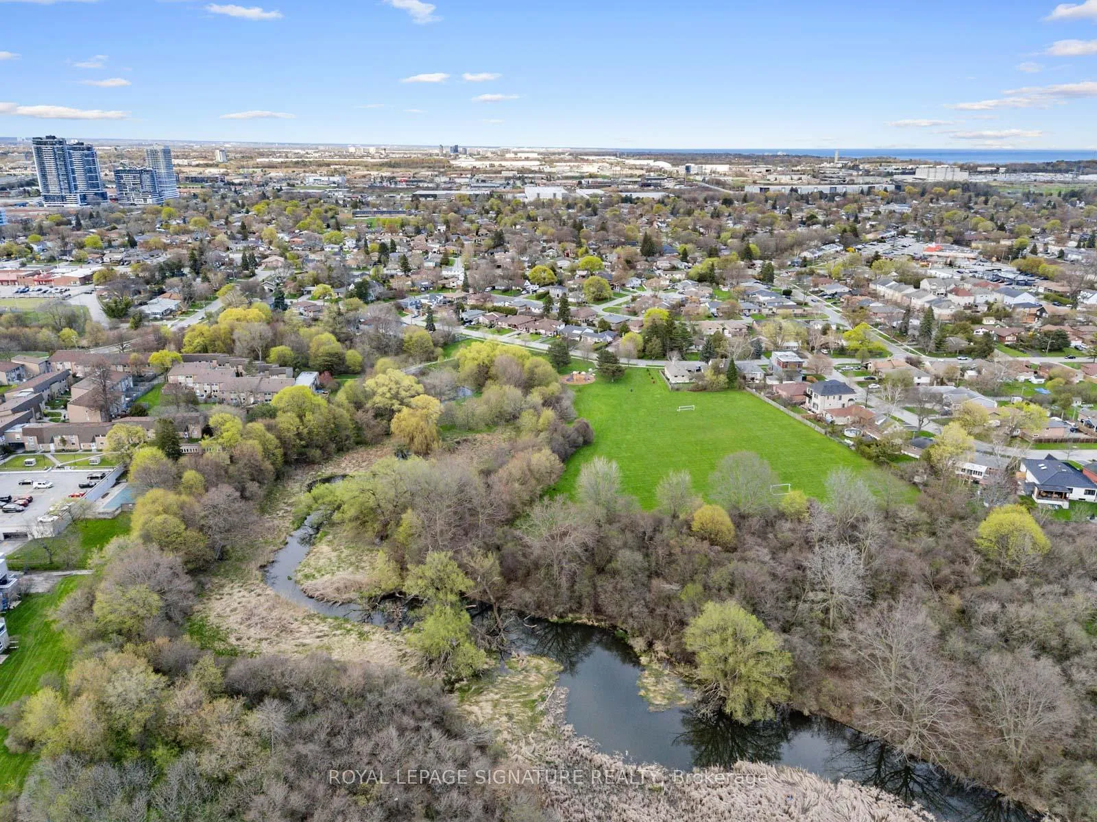 Photo 37 of 104-1250 St. Martins Drive, Pickering, Bay Ridges — HOMEH
