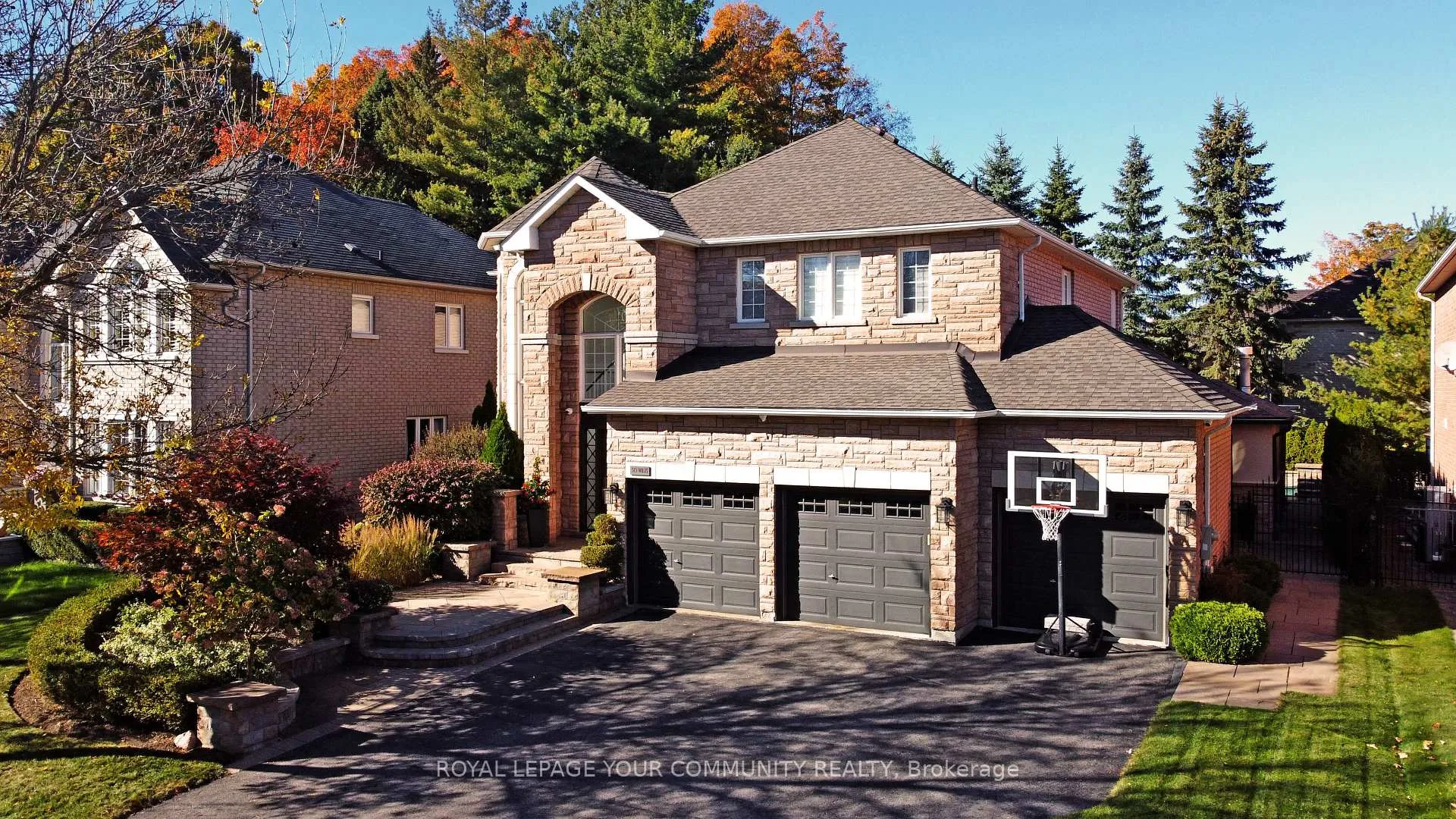 Photo 3 of 313 Willis Drive, Aurora, Aurora Highlands — HOMEH