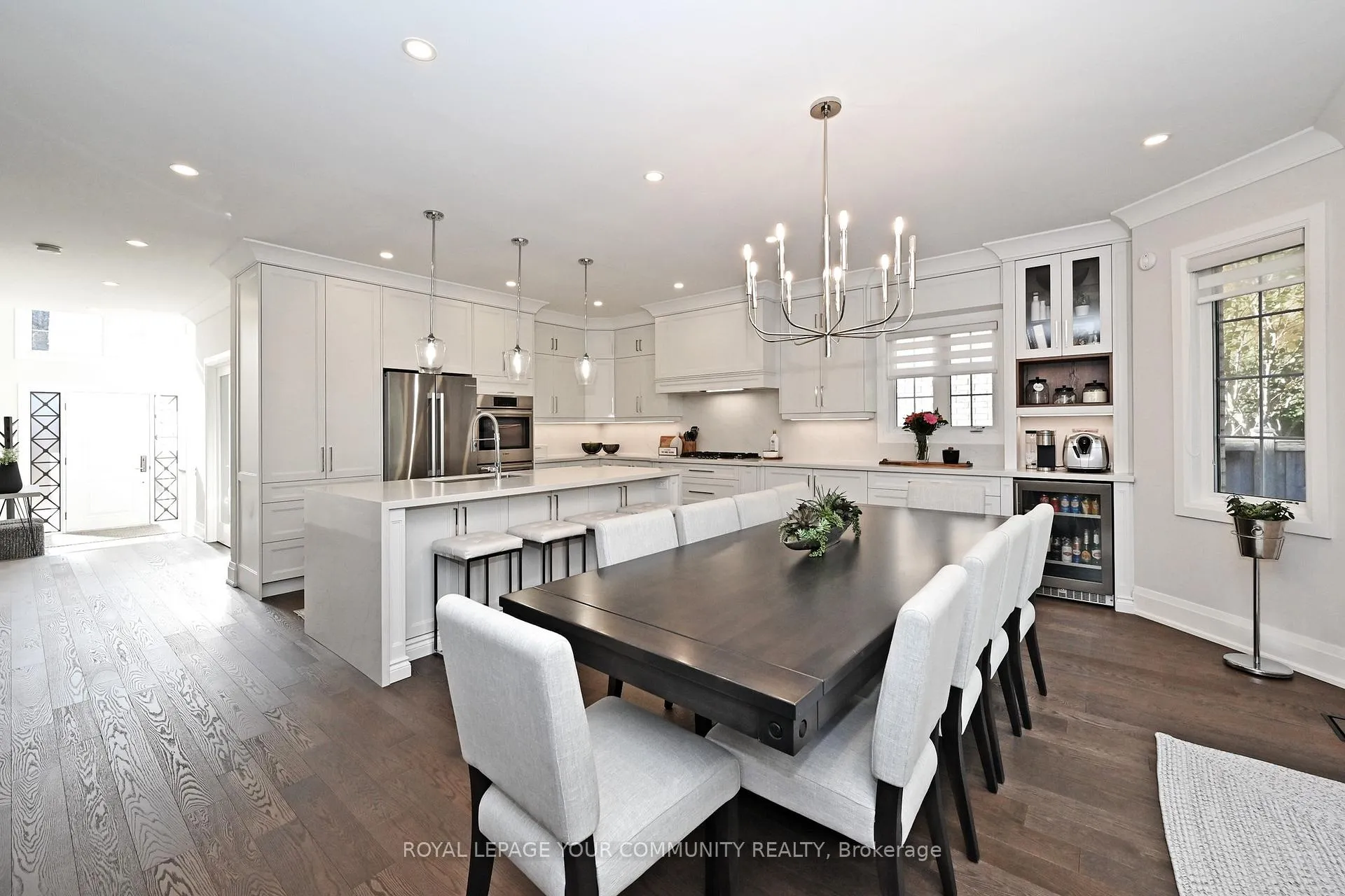 Photo 7 of 313 Willis Drive, Aurora, Aurora Highlands — HOMEH
