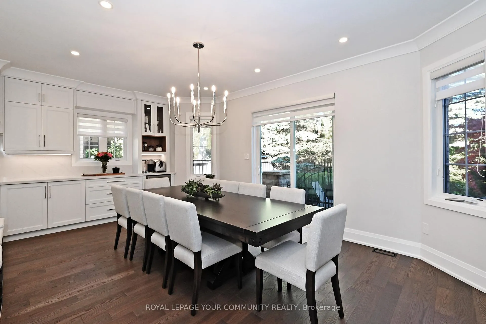 Photo 11 of 313 Willis Drive, Aurora, Aurora Highlands — HOMEH