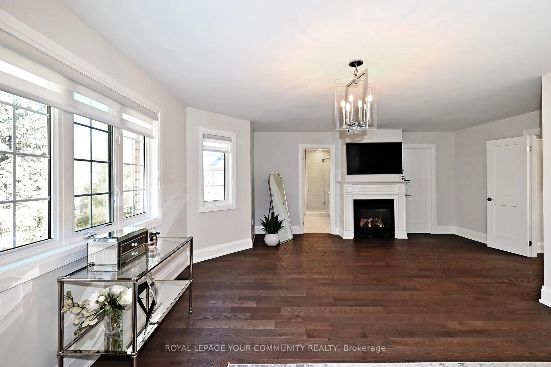 Photo 22 of 313 Willis Drive, Aurora, Aurora Highlands — HOMEH