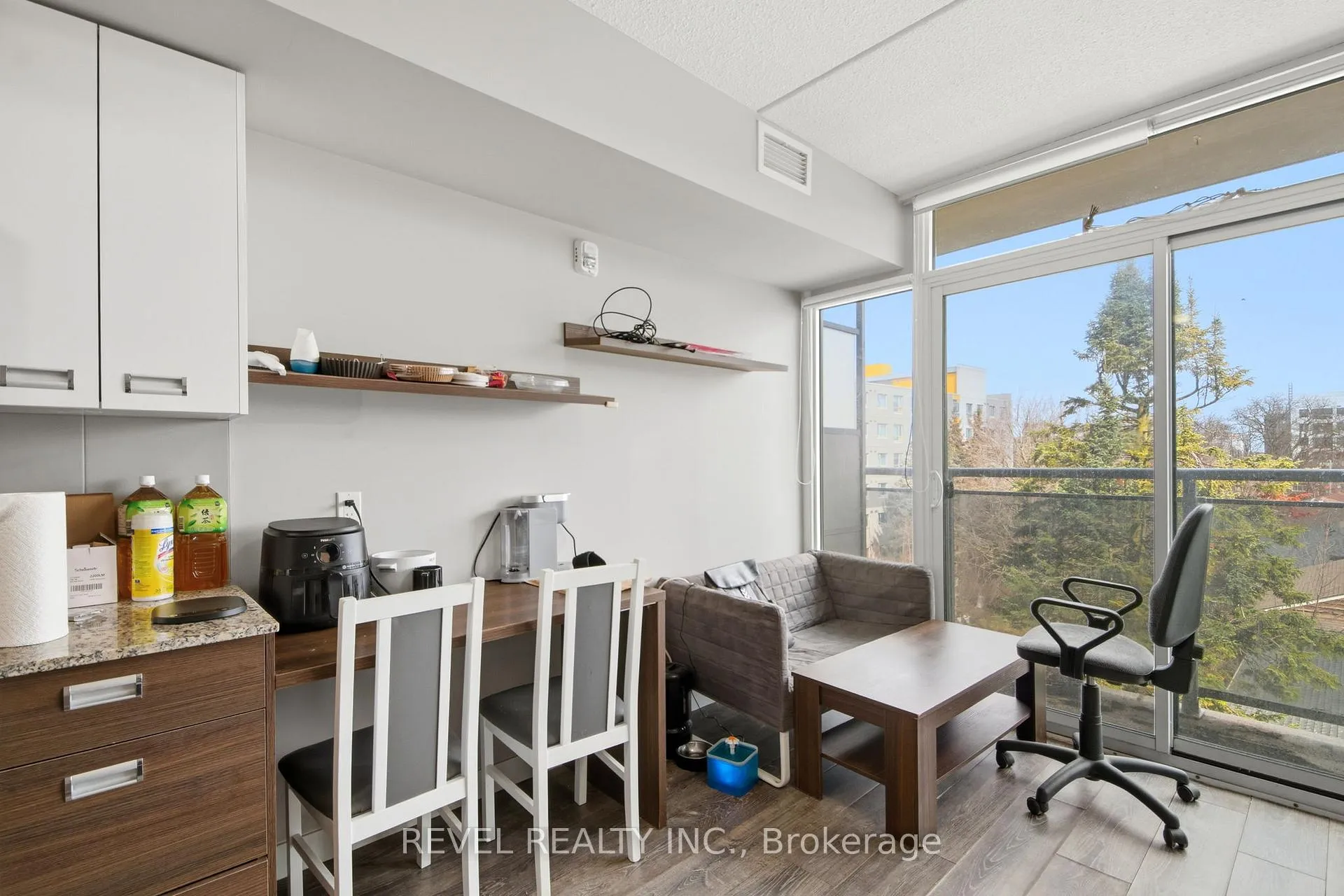 Photo 8 of Unit 426, 308 Lester Street, Waterloo — HOMEH
