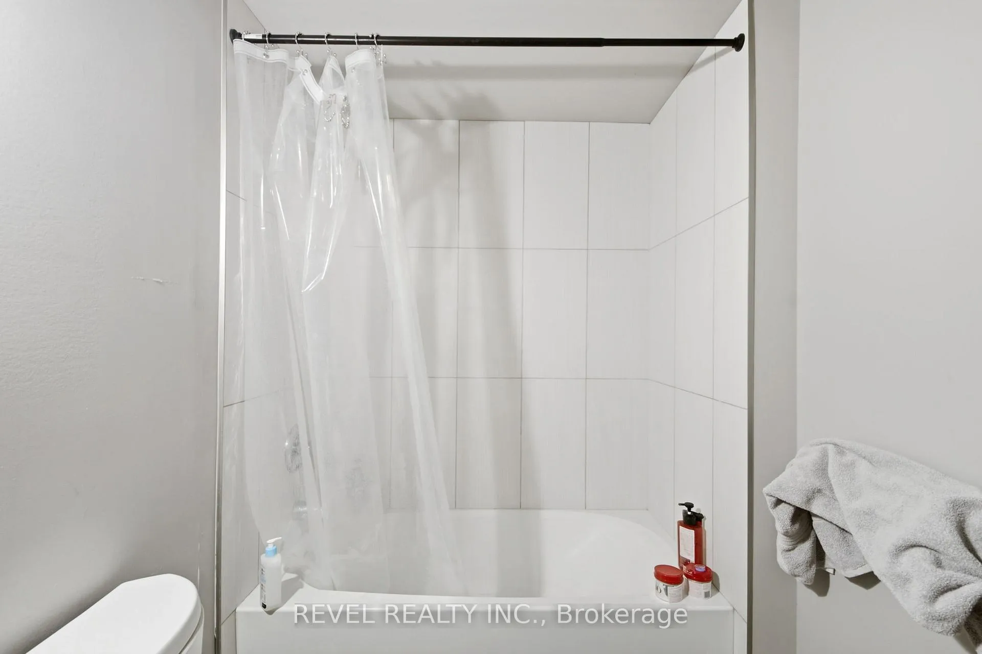 Photo 18 of Unit 426, 308 Lester Street, Waterloo — HOMEH