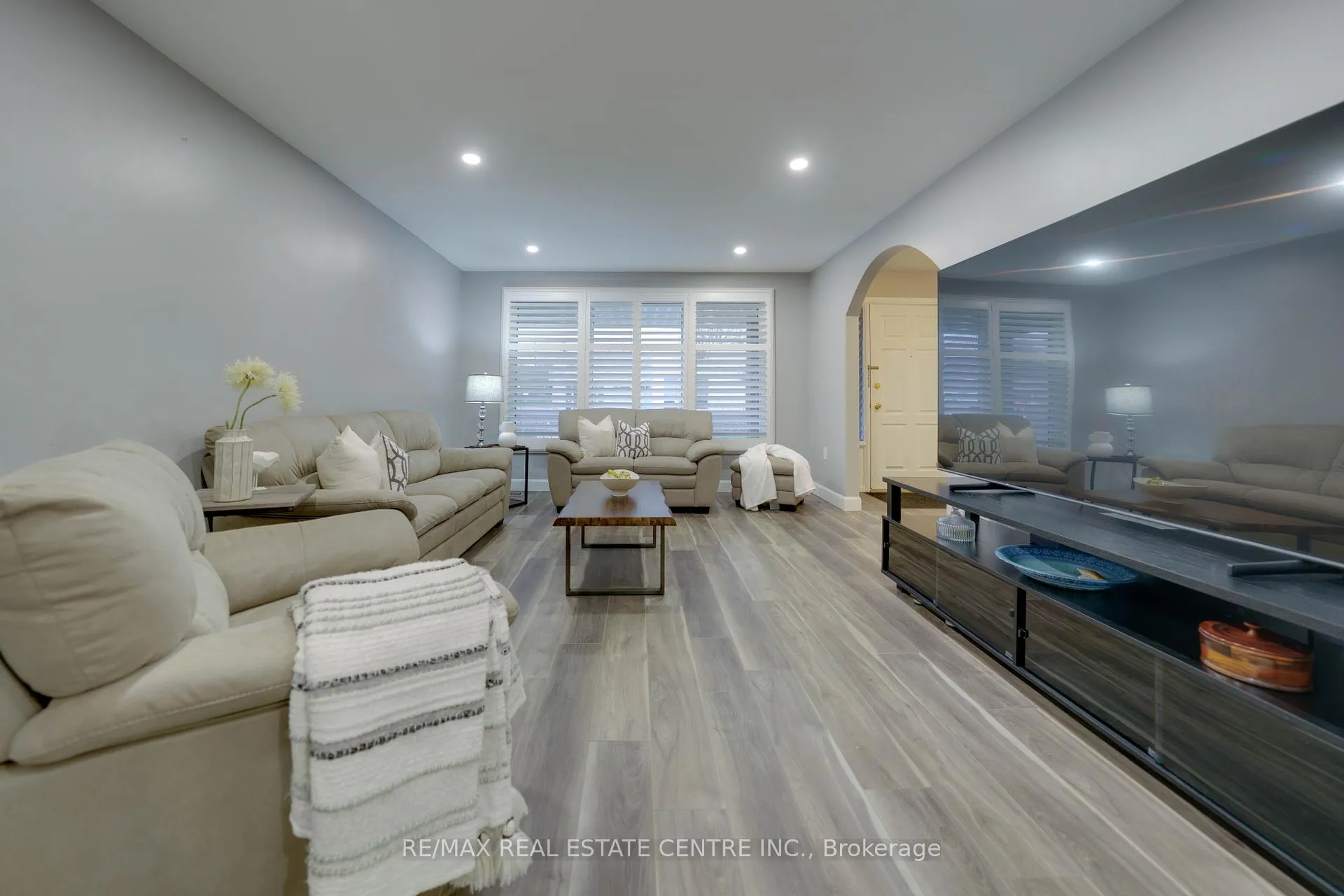 Photo 7 of 683 Seventh Avenue S, Hamilton, Macassa — HOMEH