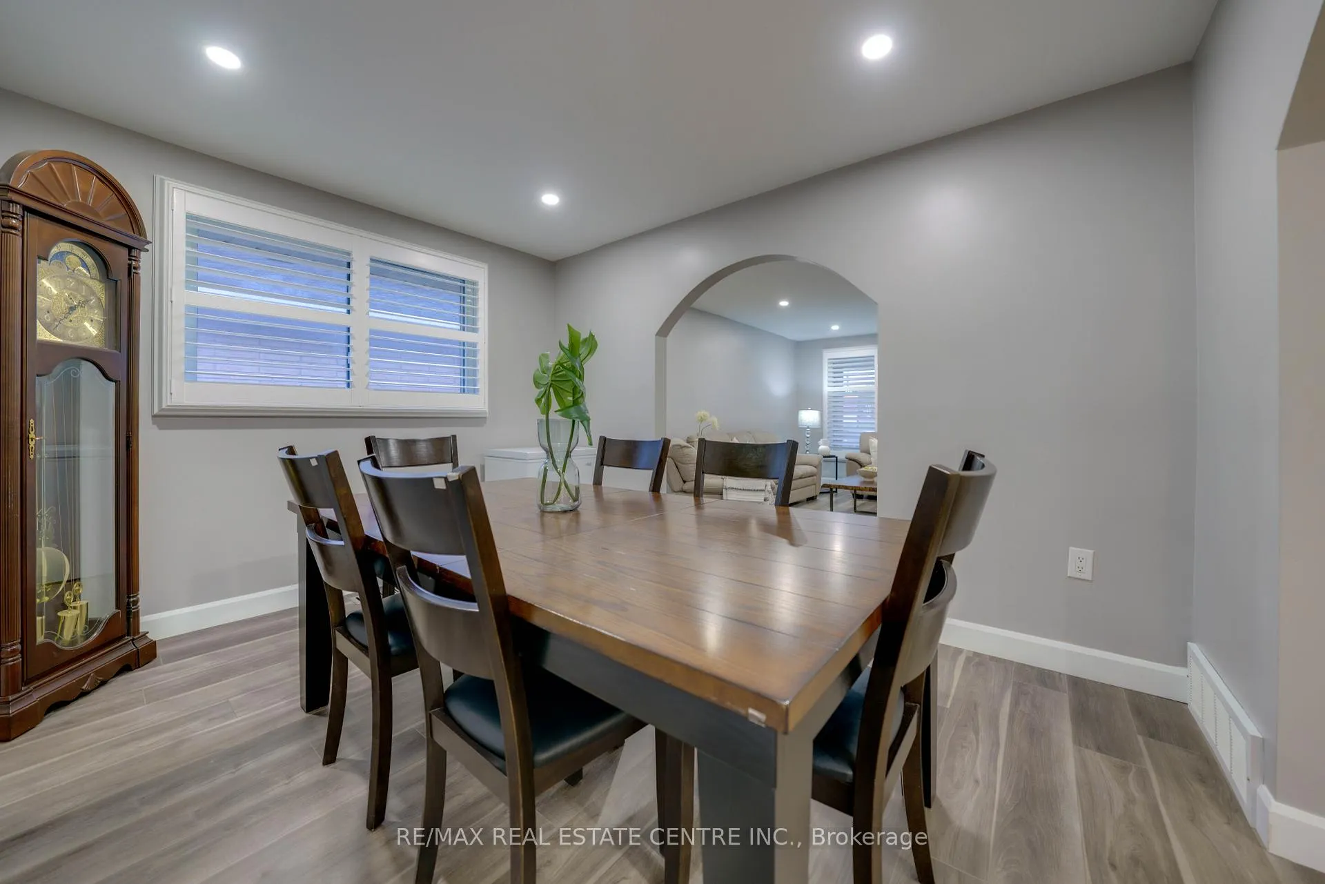 Photo 9 of 683 Seventh Avenue S, Hamilton, Macassa — HOMEH